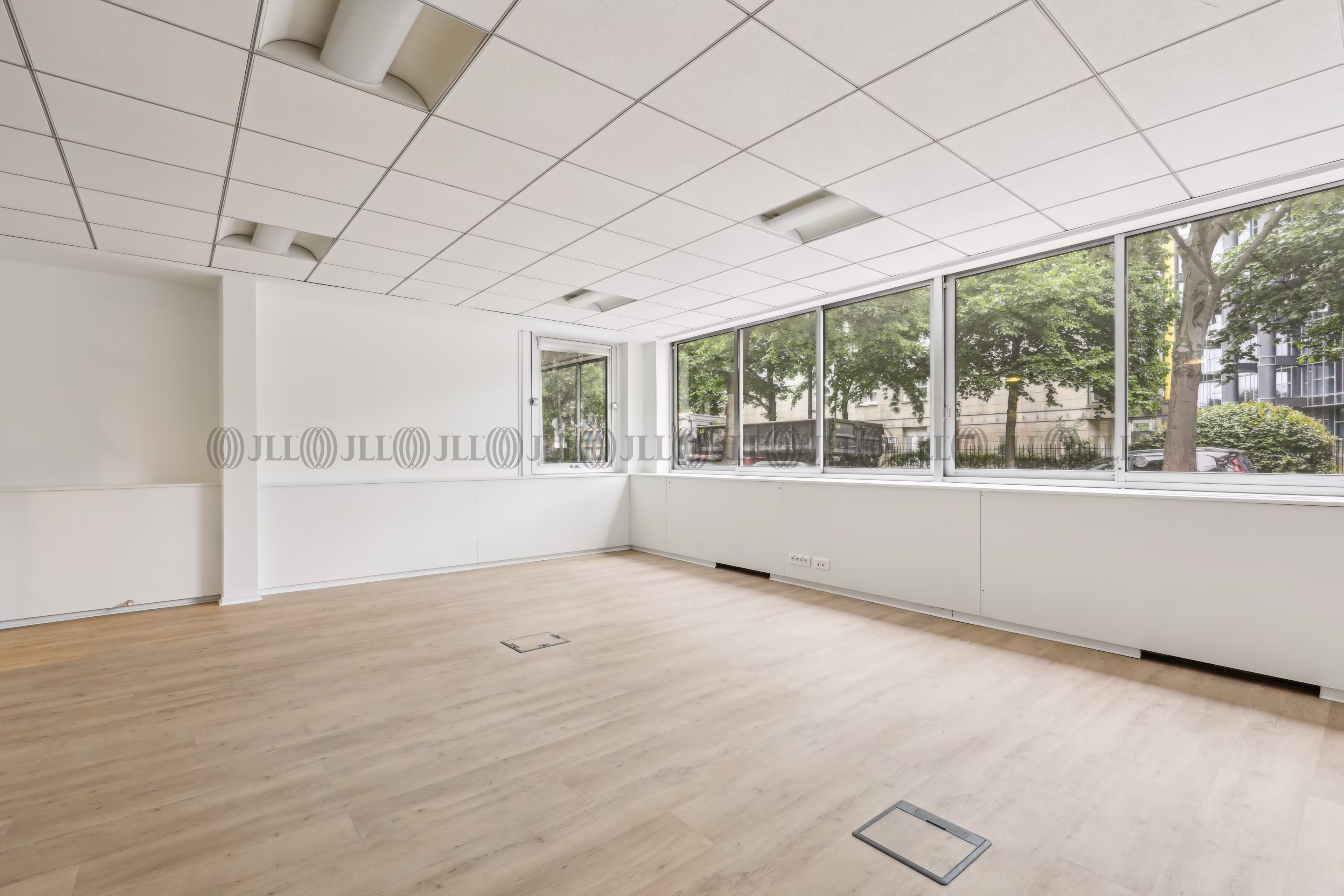 1-5 RUE DANTON