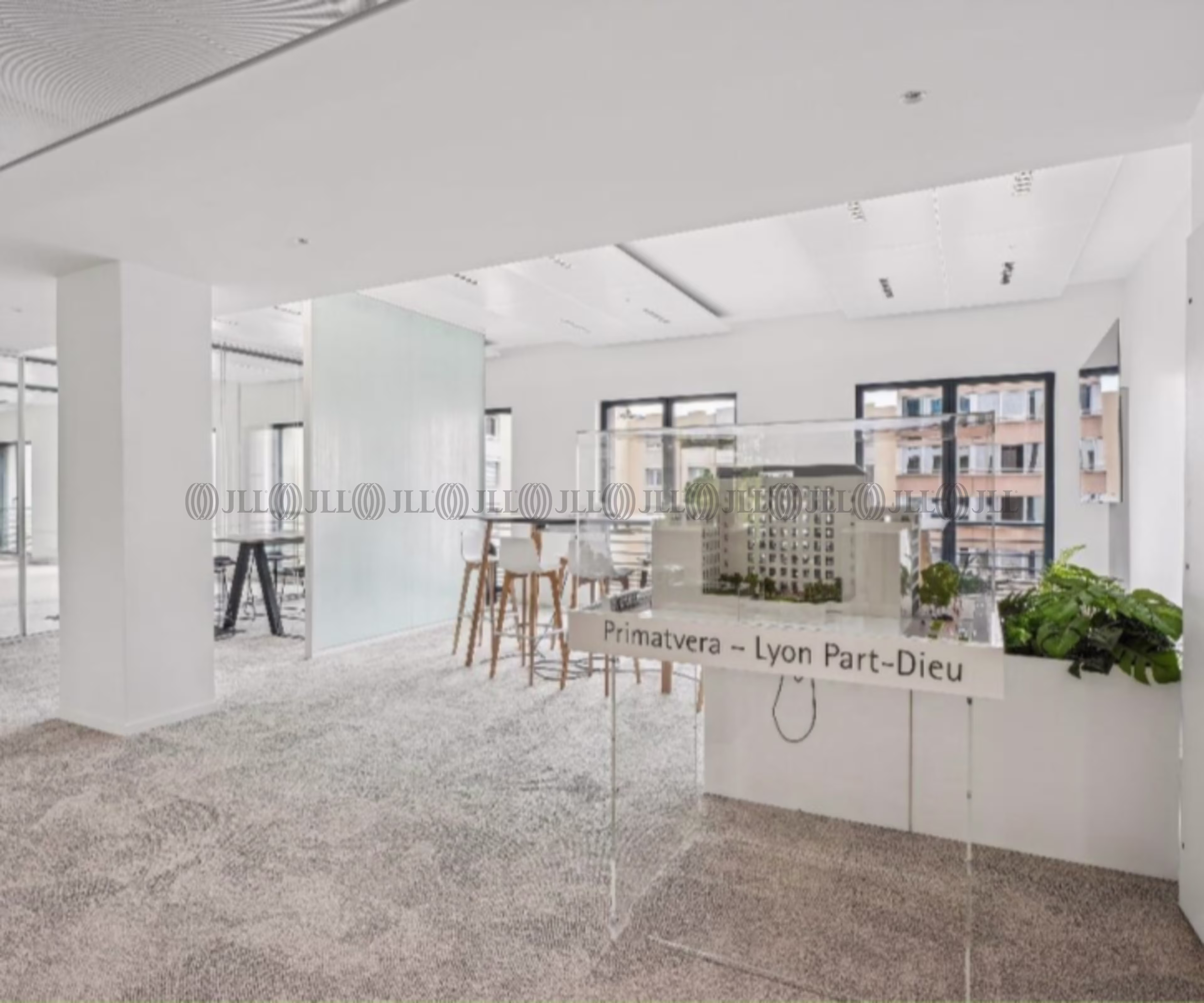 190-194 RUE GARIBALDI