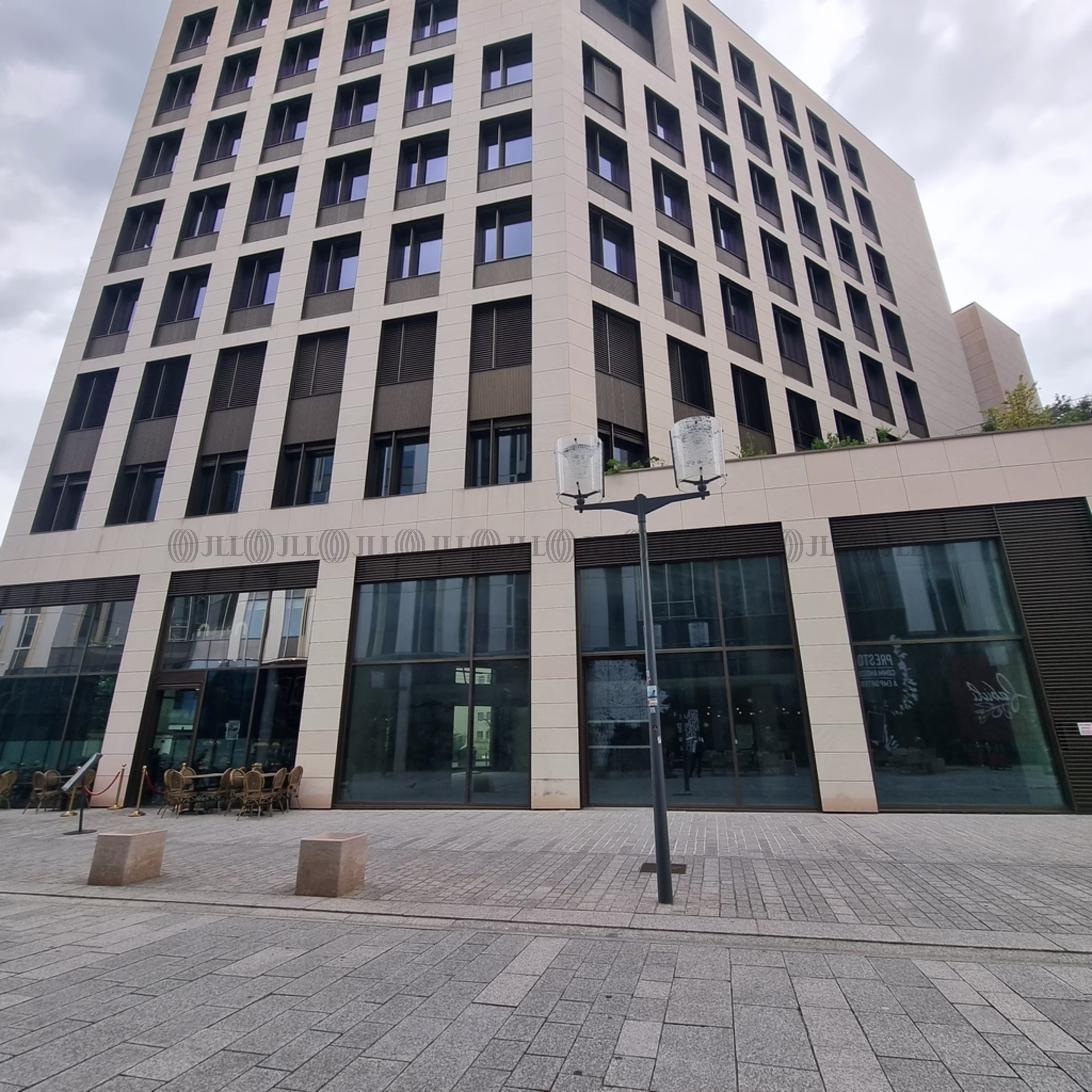 32-34 RUE DE LA POUDRETTE