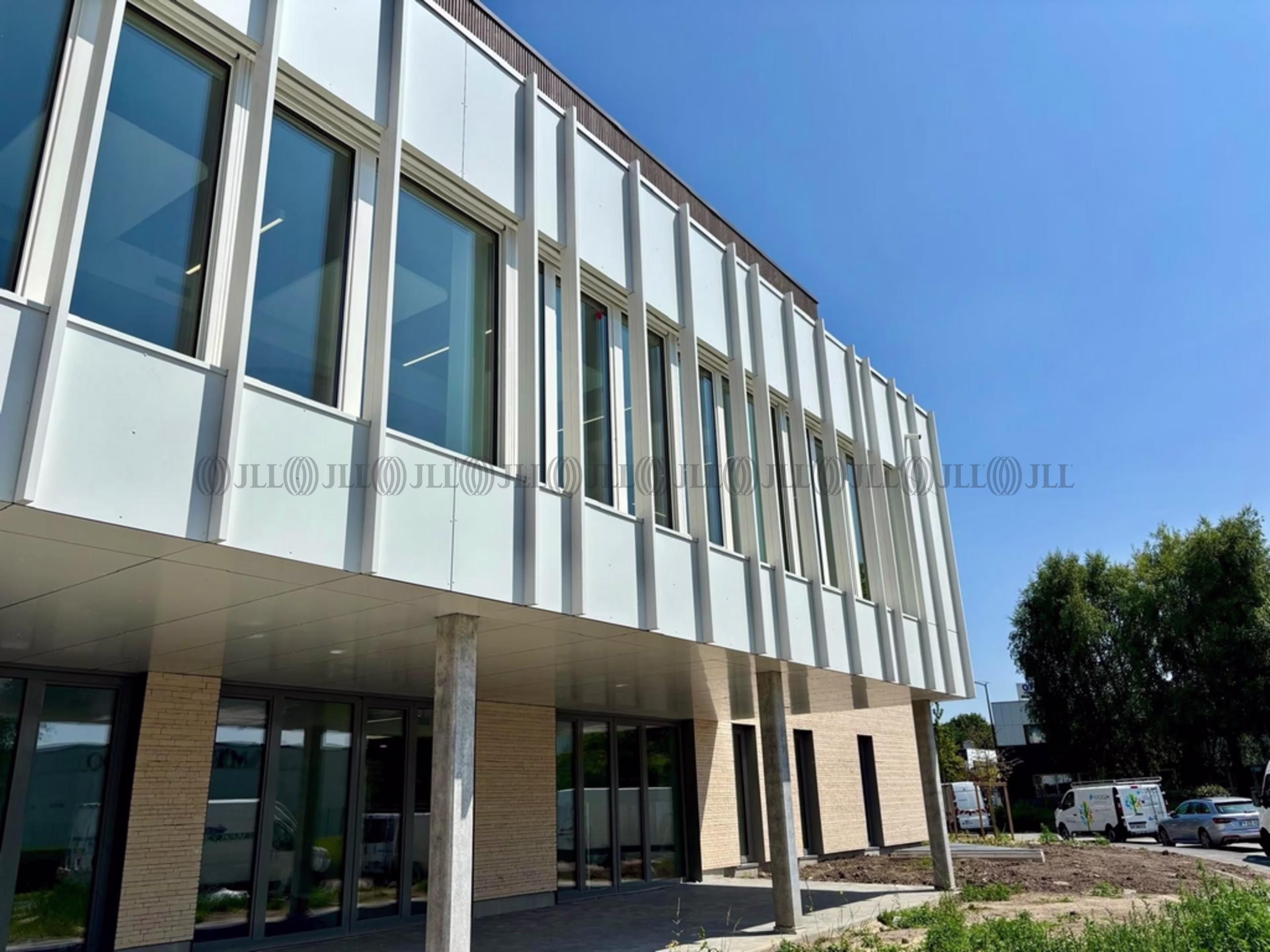 340 AVENUE DE LA MARNE