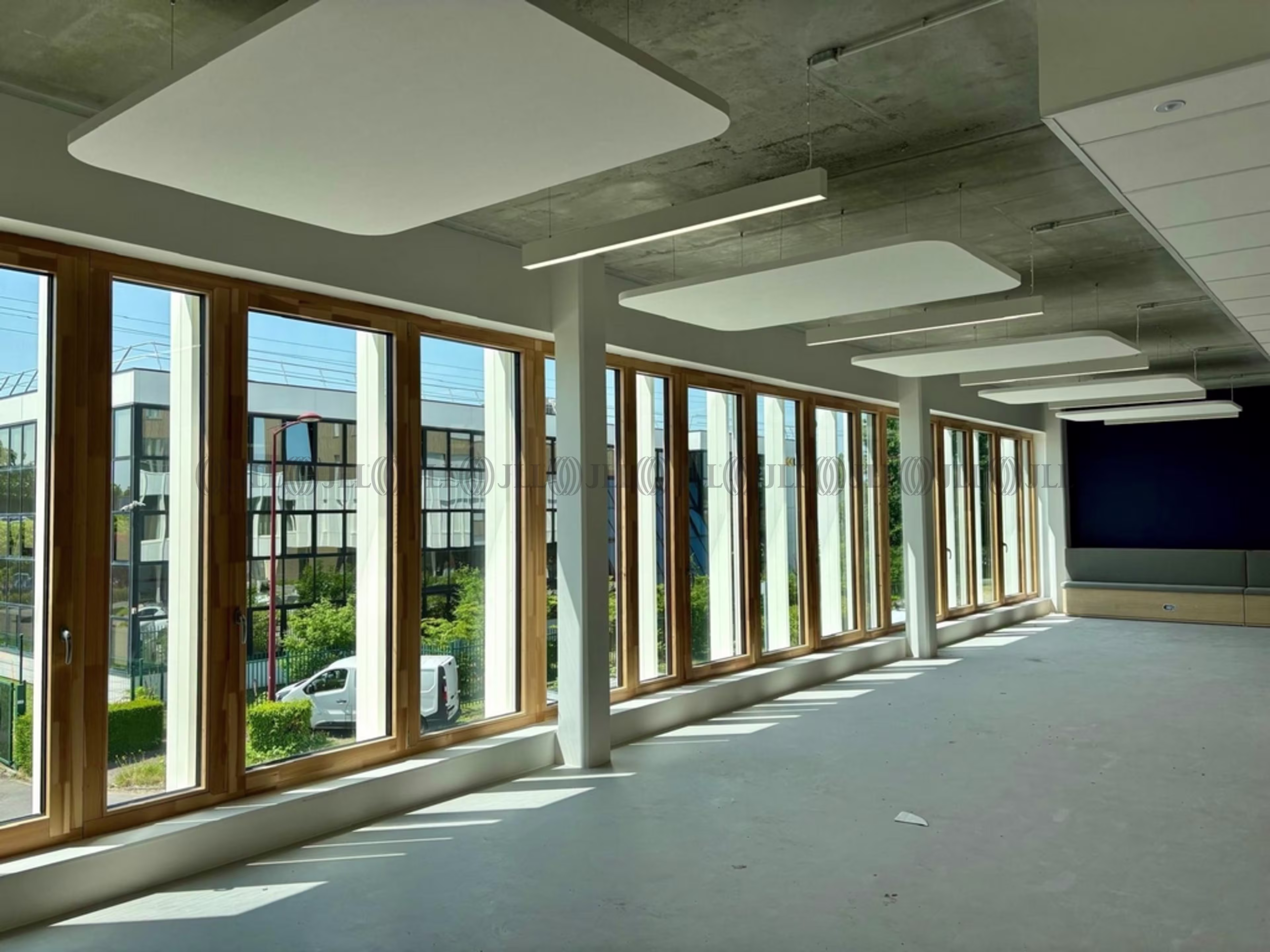 340 AVENUE DE LA MARNE