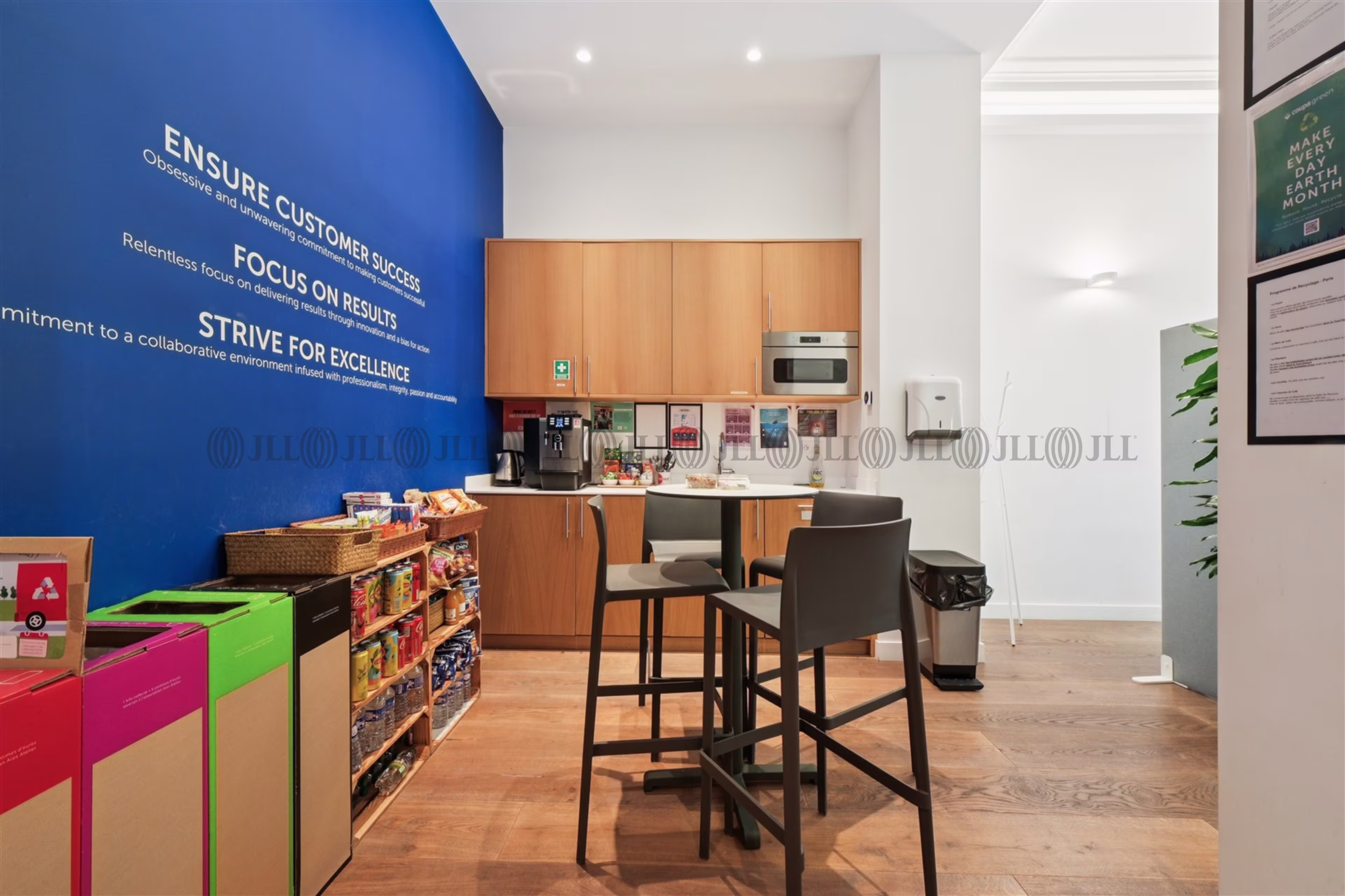 147 AVENUE DE MALAKOFF