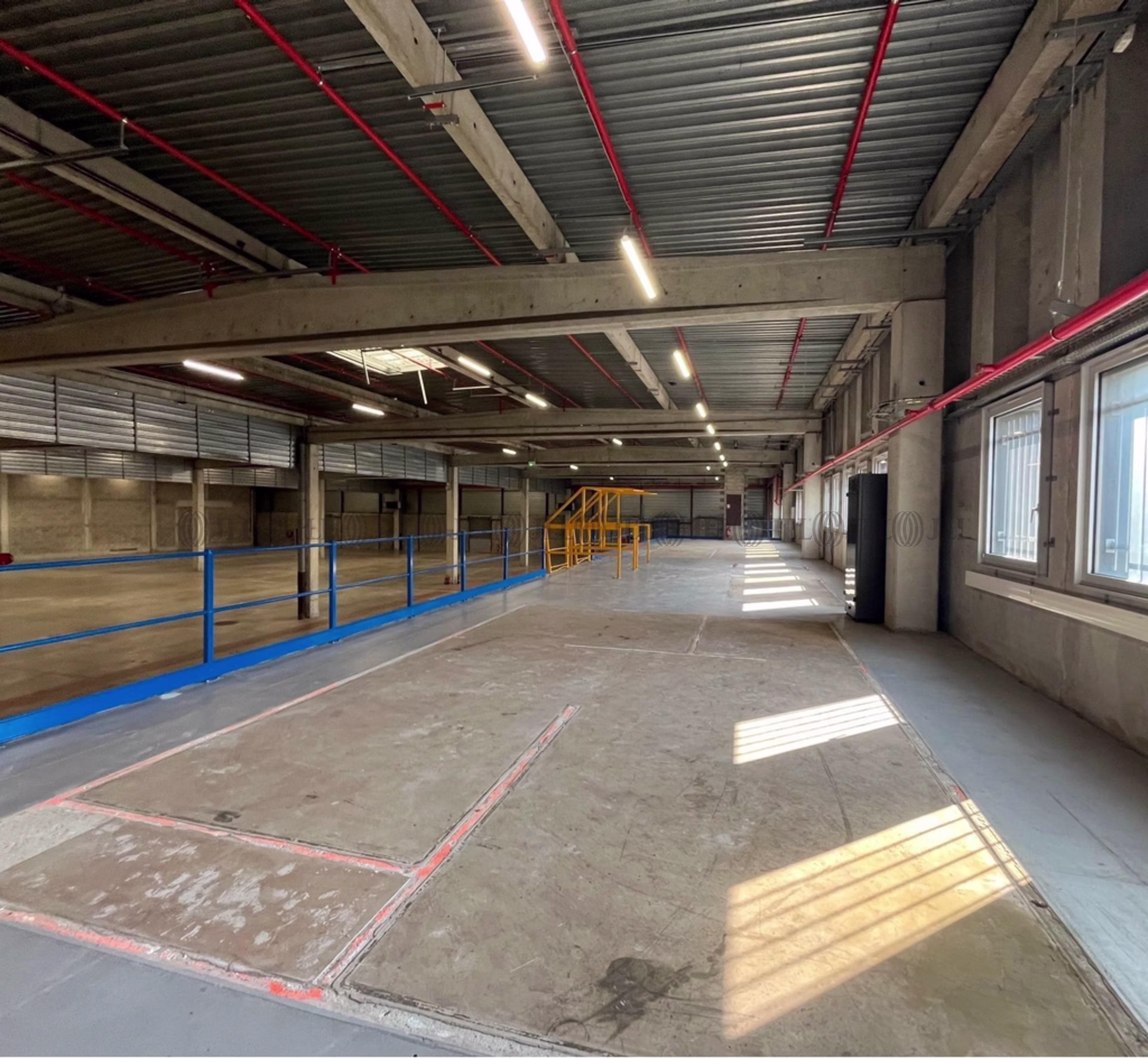 9-17 RUE ANDRE SENTUC