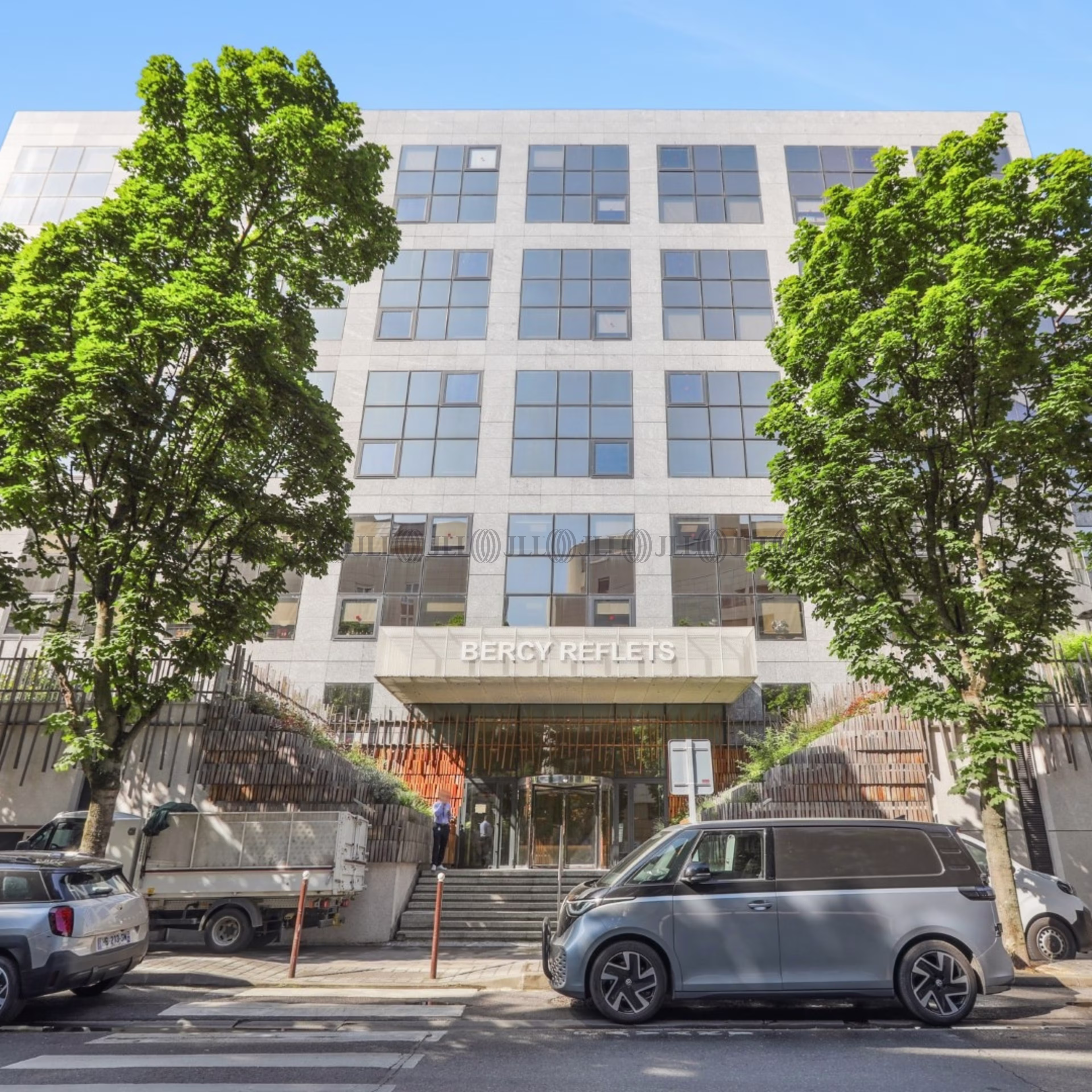 10-12 AVENUE DU GENERAL DE GAULLE