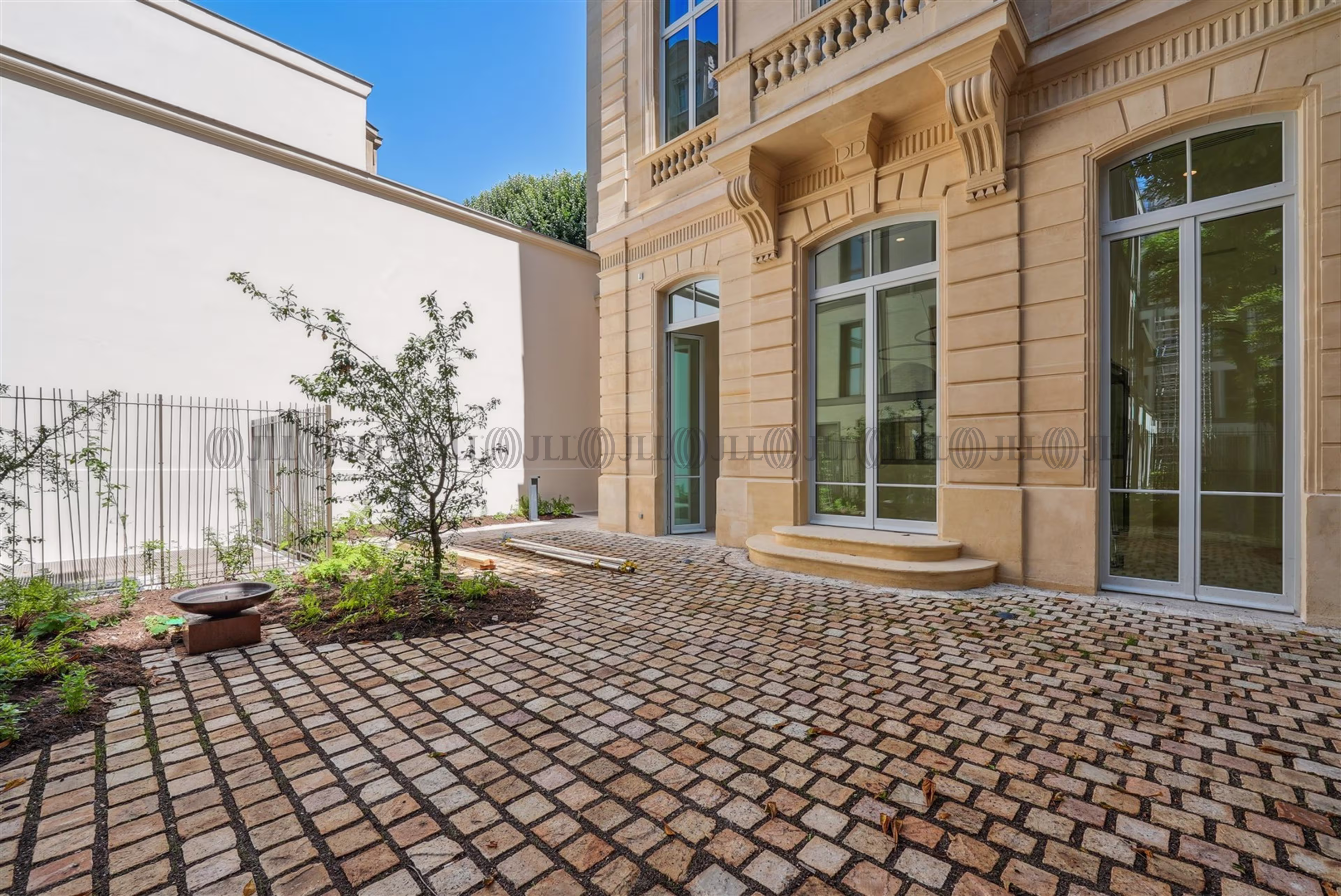 133 RUE DU FAUBOURG SAINT HONORE