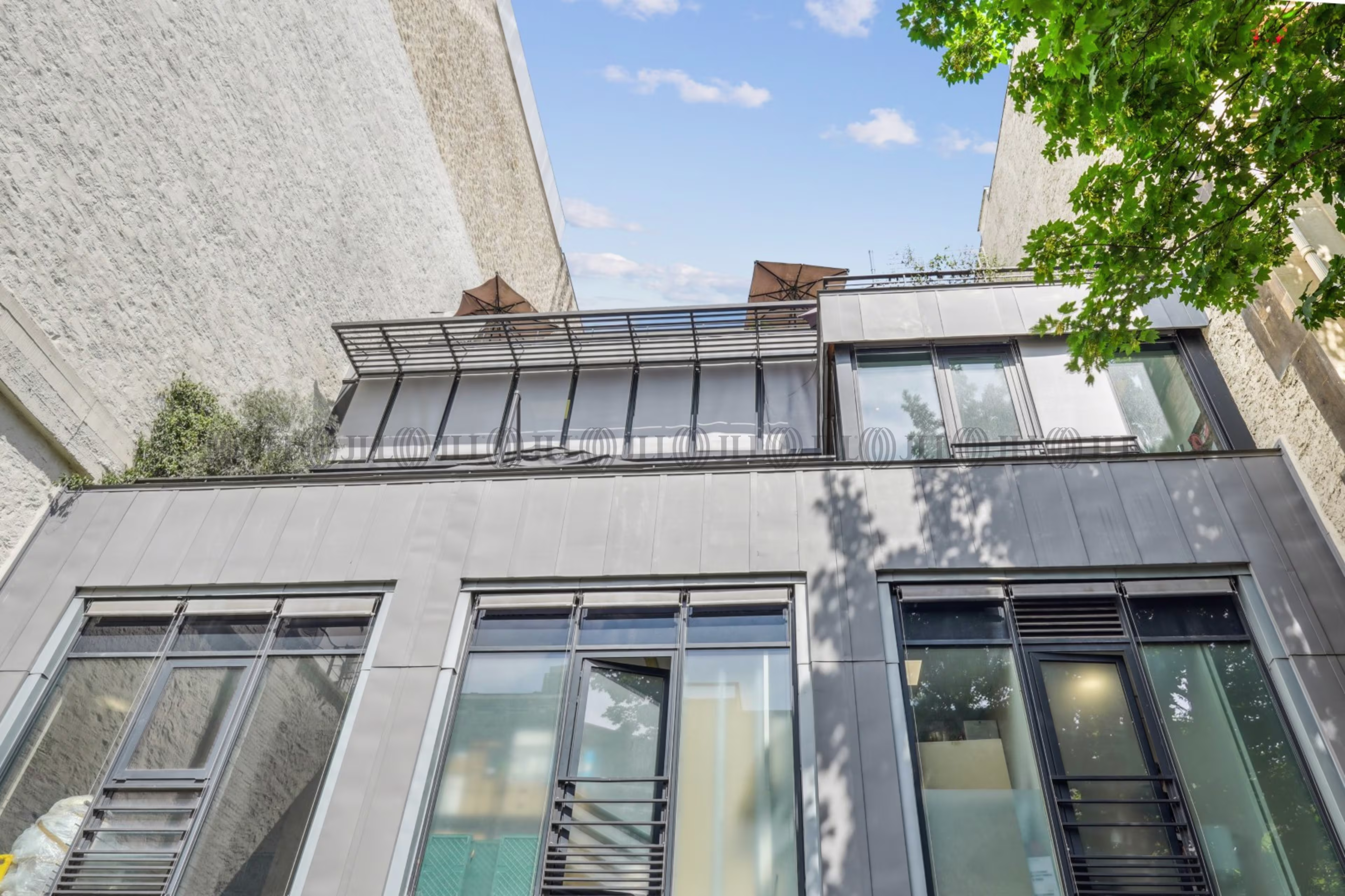 107 RUE LA BOETIE