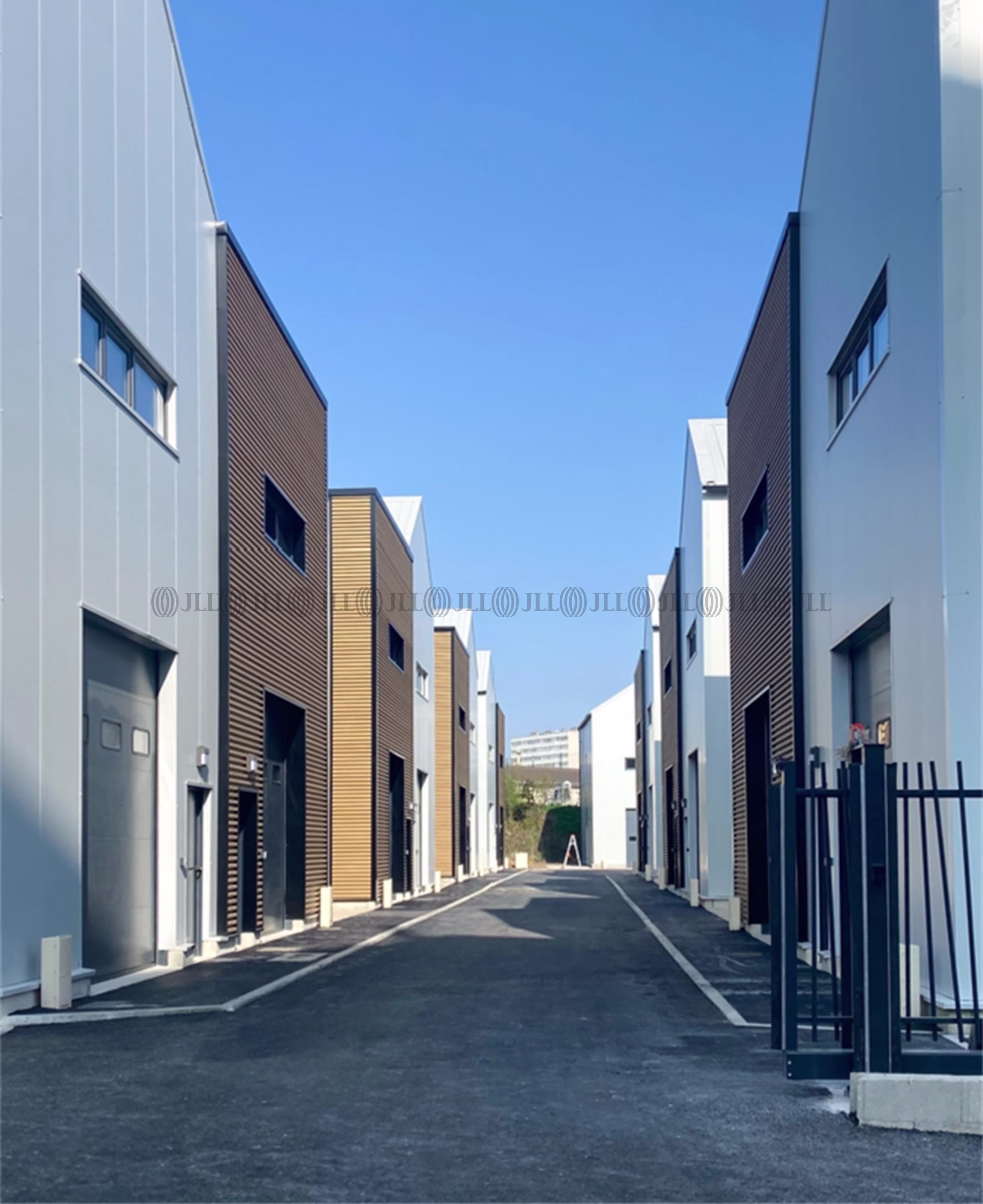  RUE JEAN LOLIVE