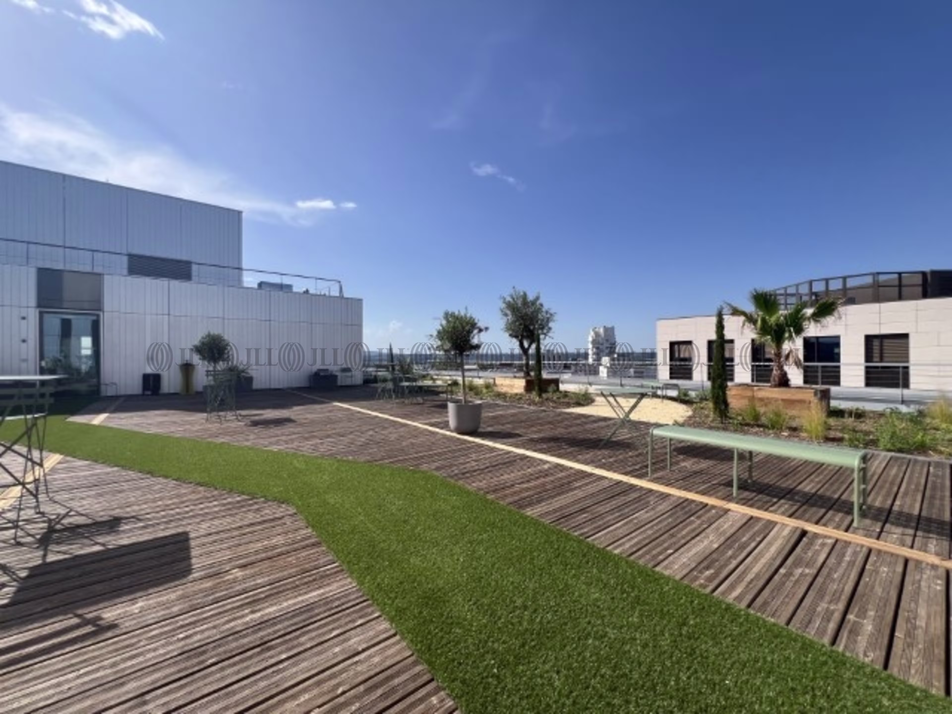 34 RUE DE LA SOIE