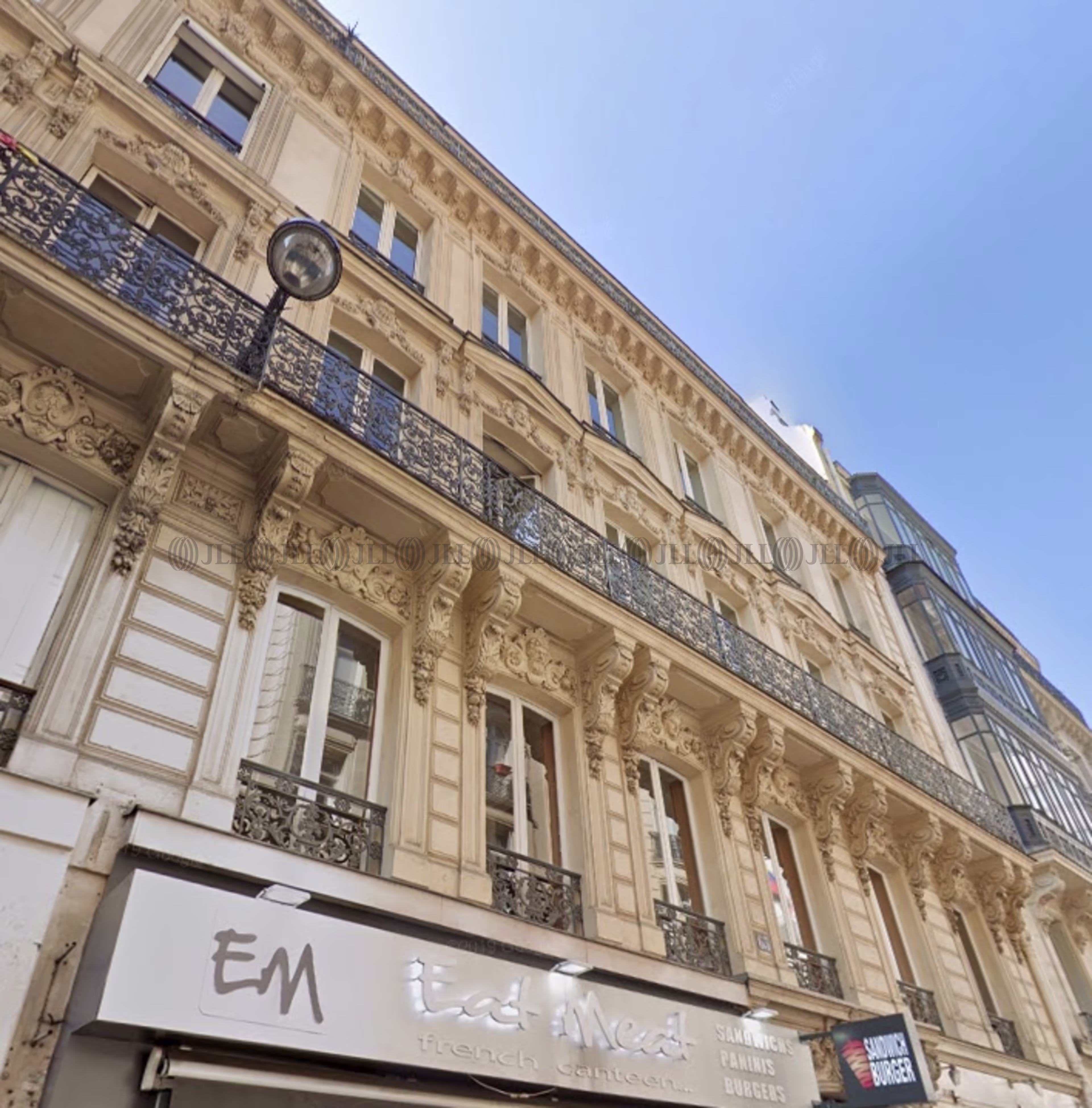 63 RUE DE PONTHIEU