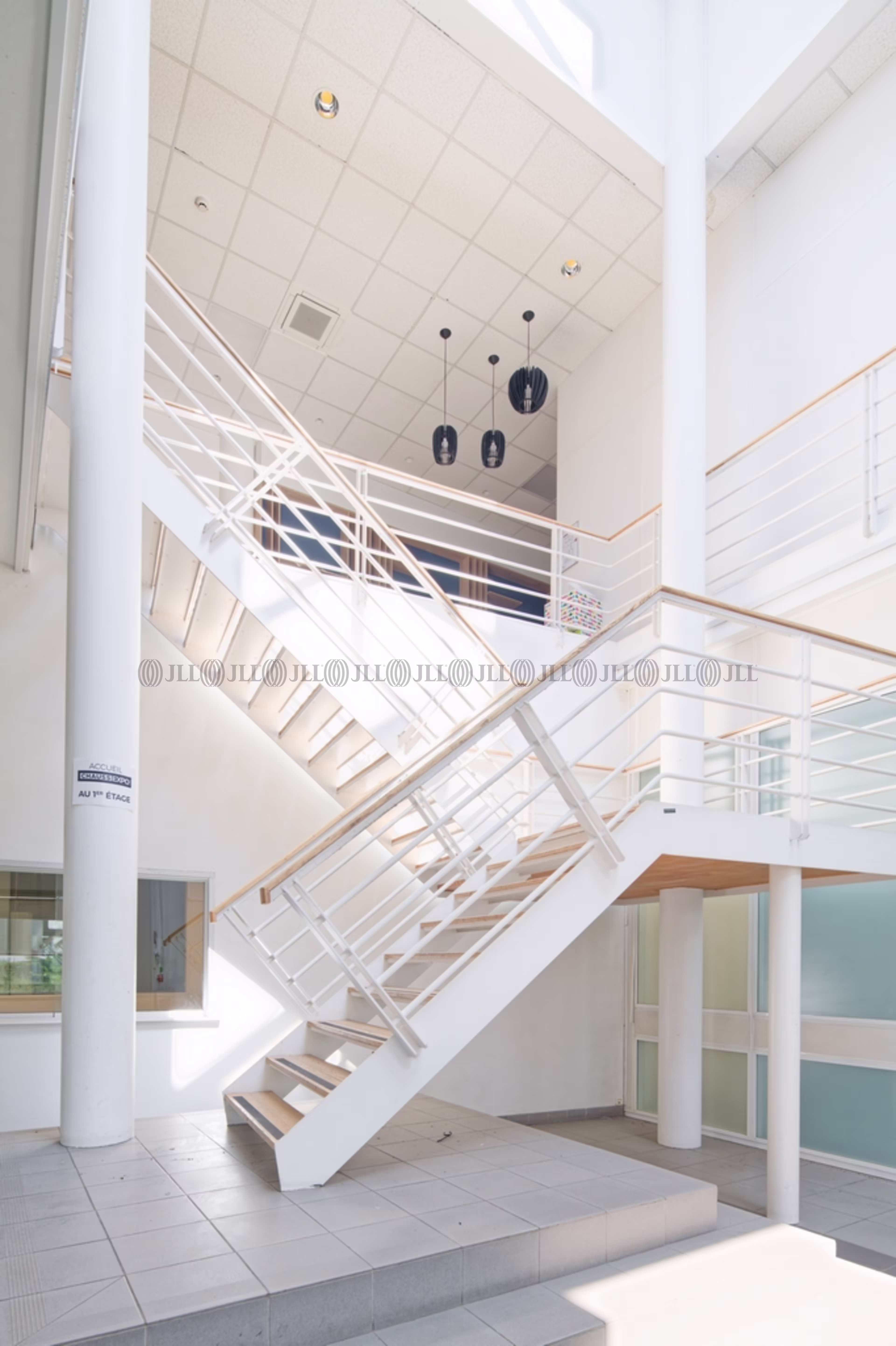40 RUE D ENNETIERES