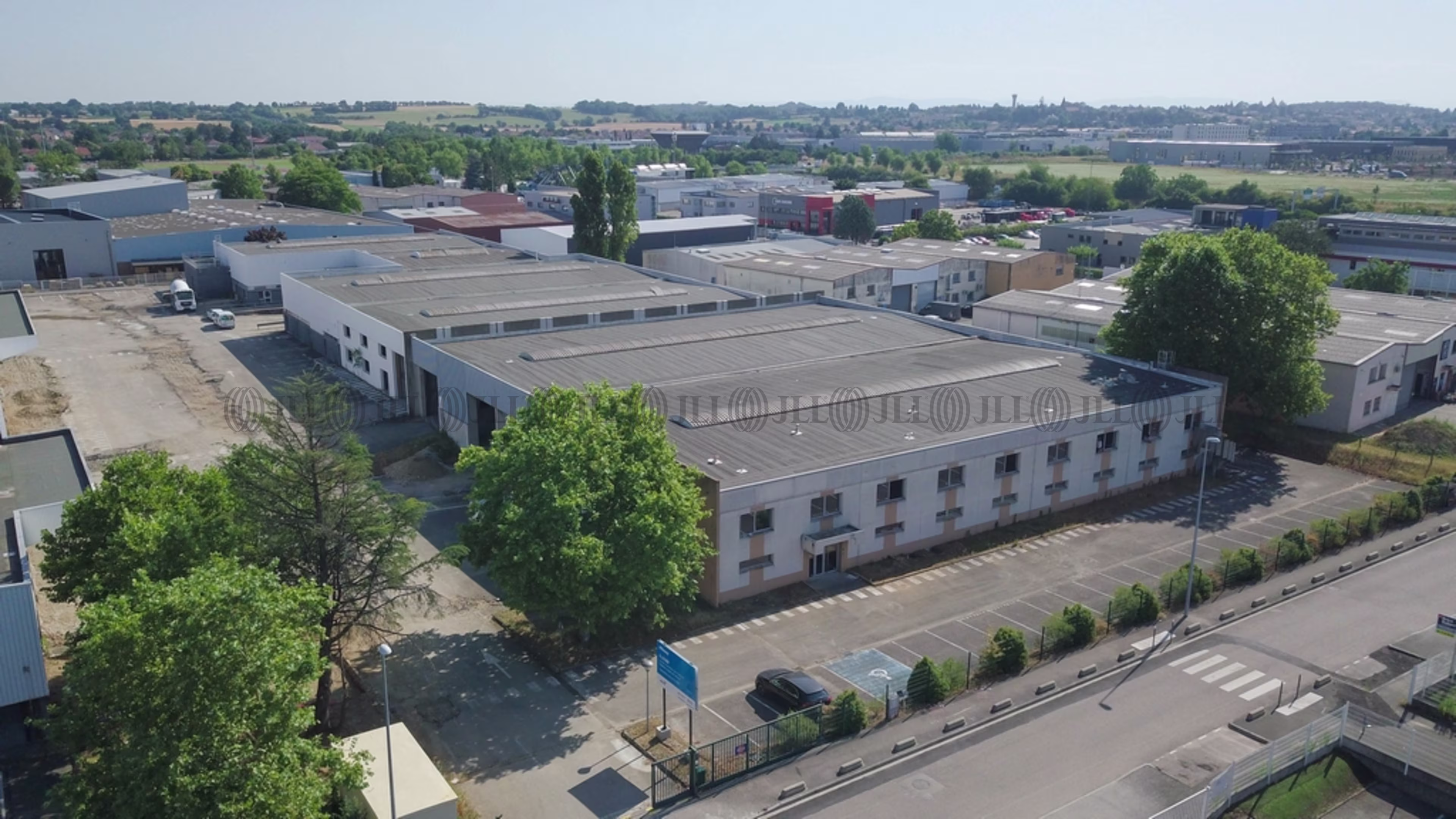 3 RUE JEAN PERRIN