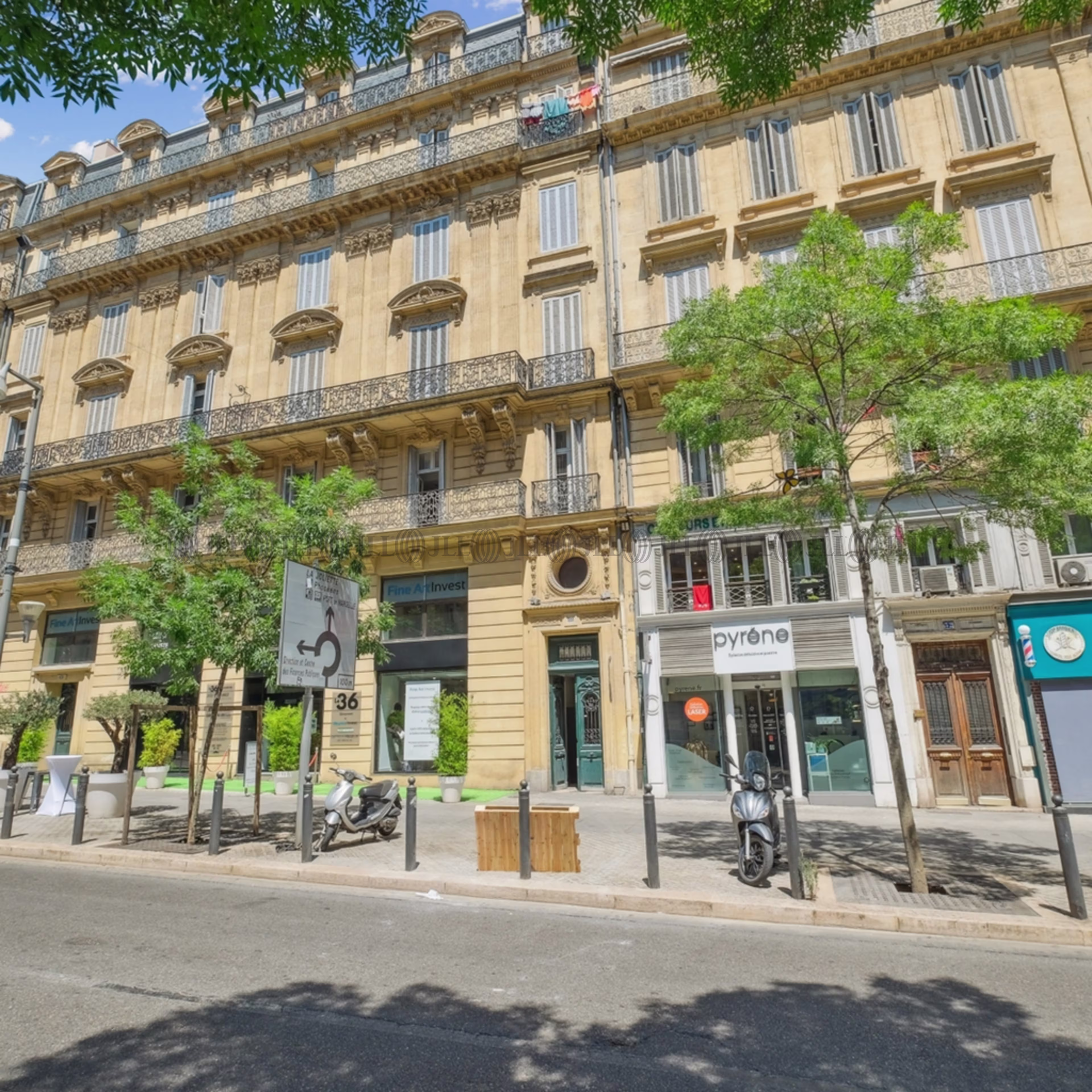 34-36 RUE DE LA REPUBLIQUE