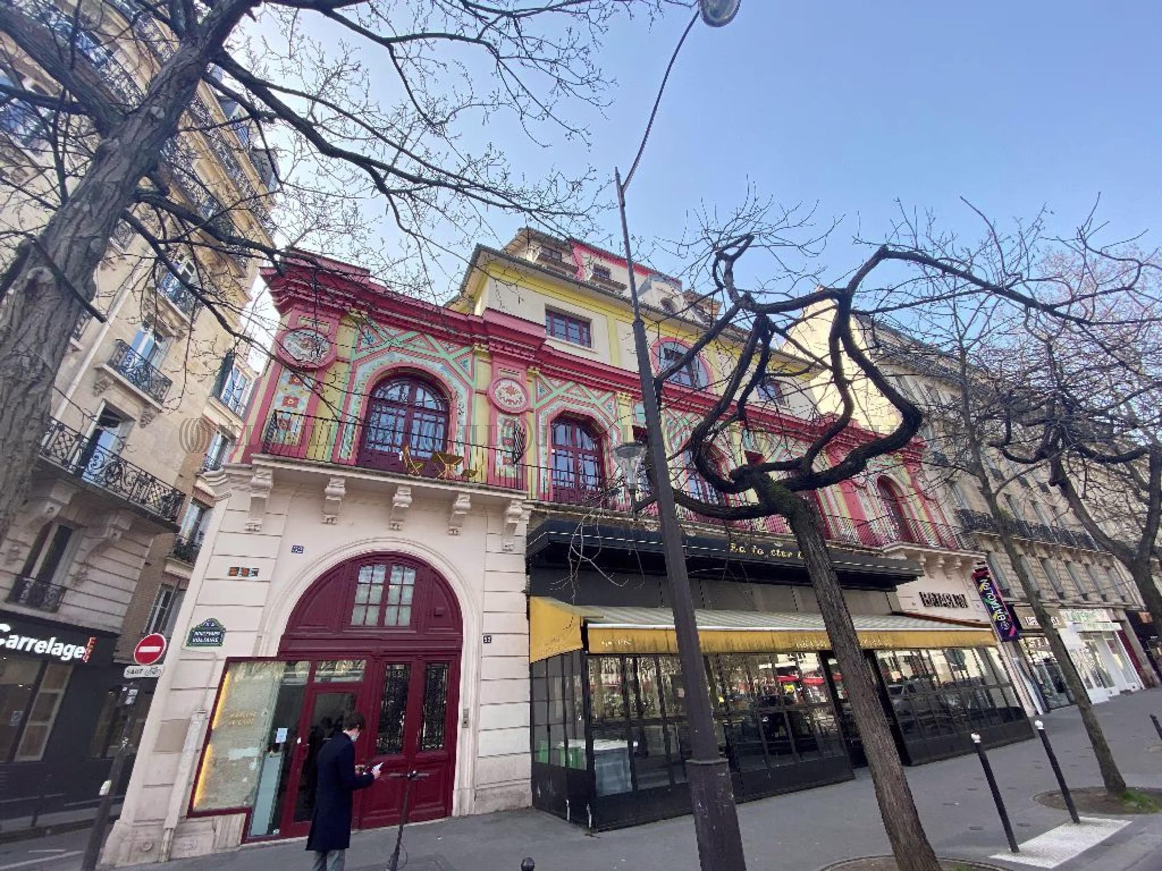 50-52 BOULEVARD VOLTAIRE