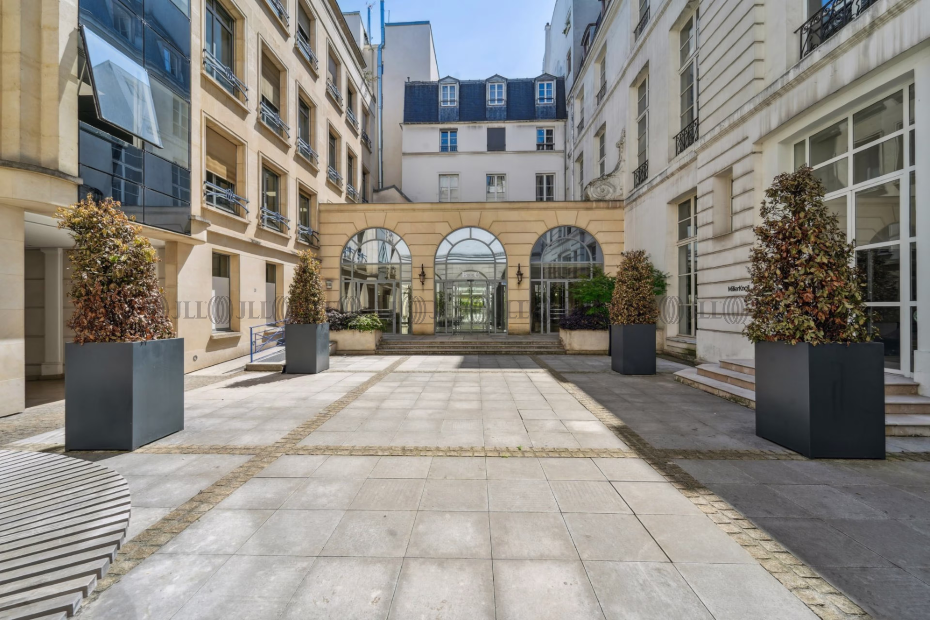 29-31 RUE SAINT AUGUSTIN