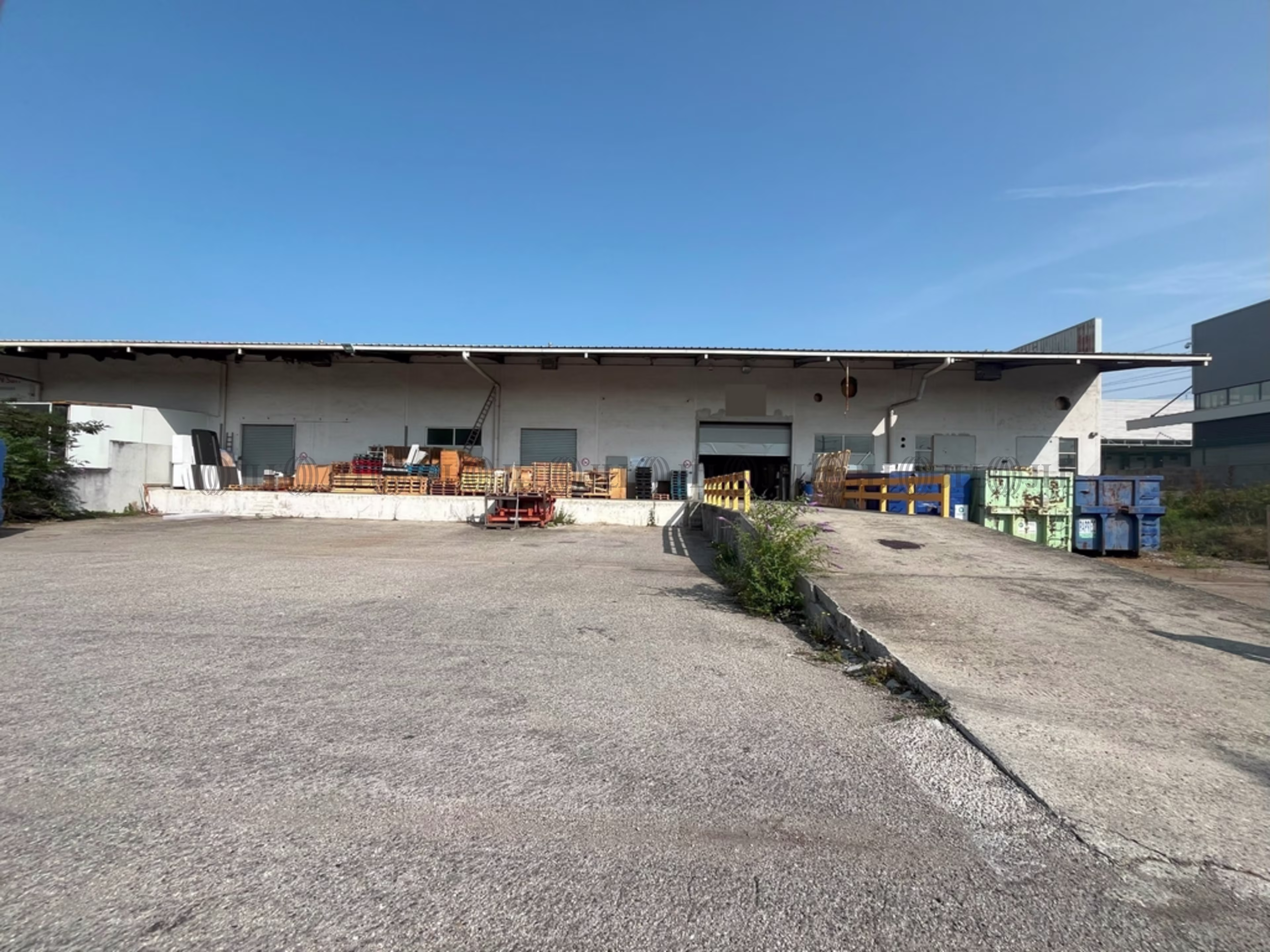 17 AVENUE DE L INDUSTRIE