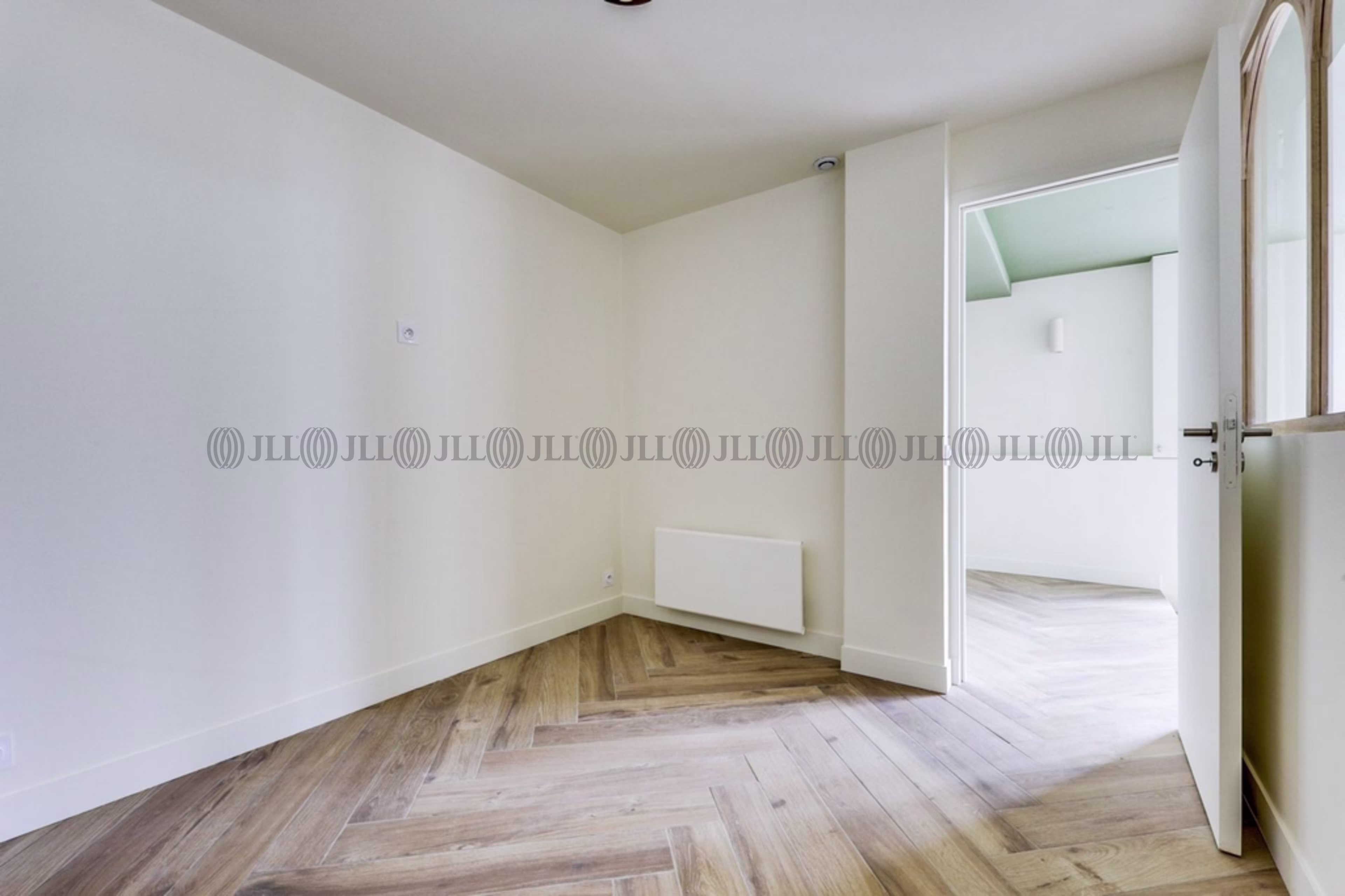 6 RUE DE BELZUNCE