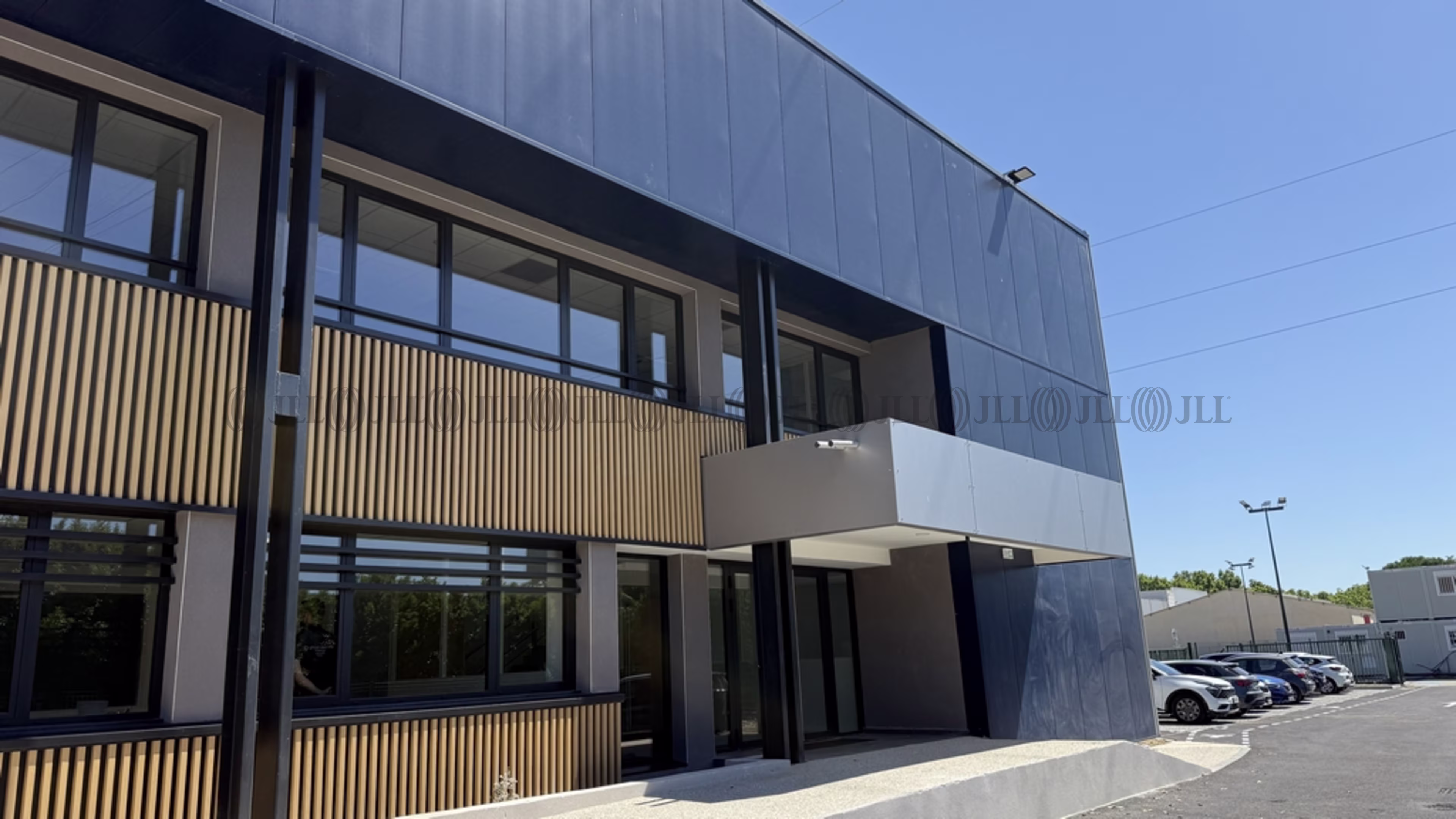 297 RUE DU PETIT MAS