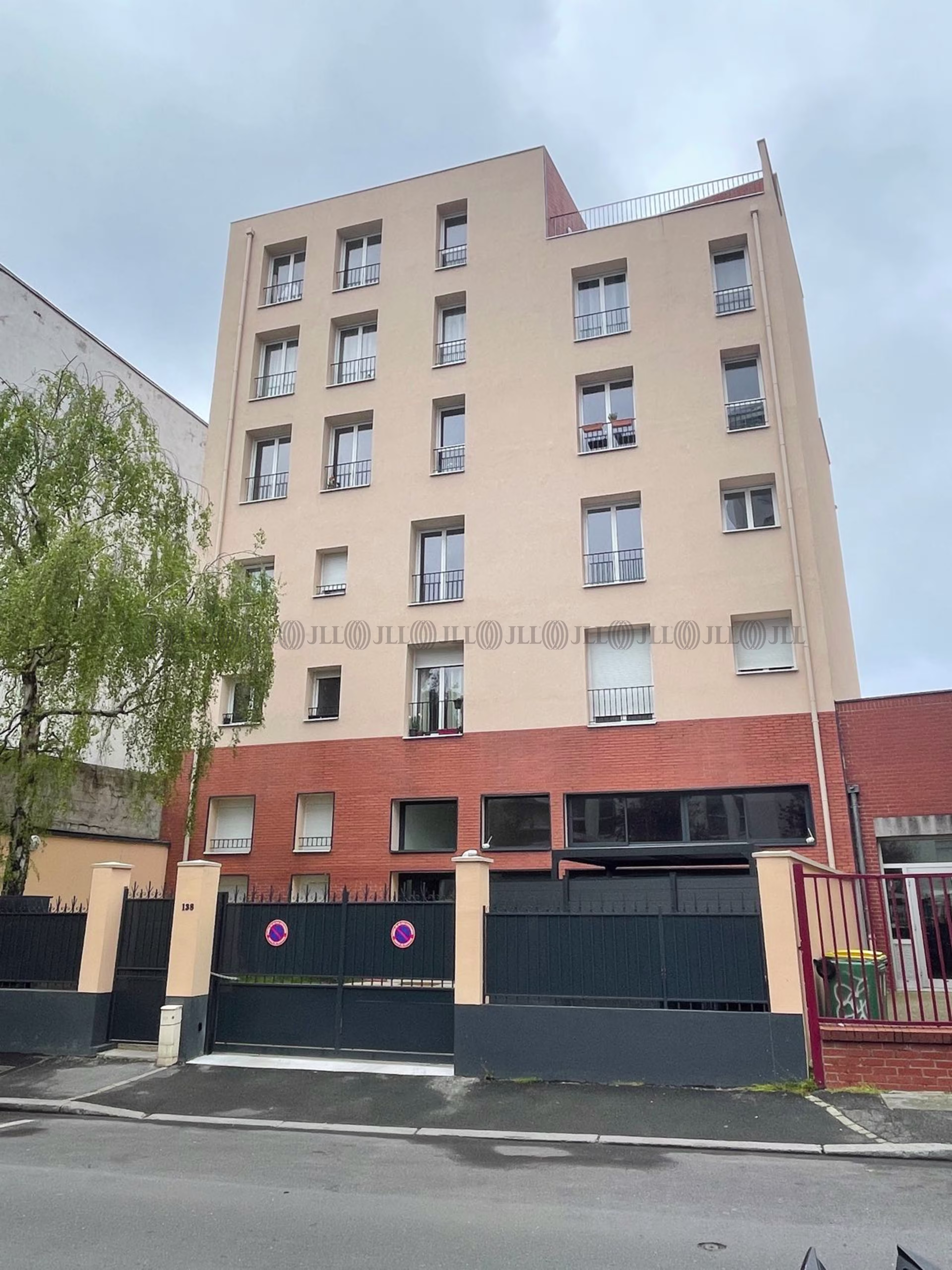 138 RUE ETIENNE MARCEL