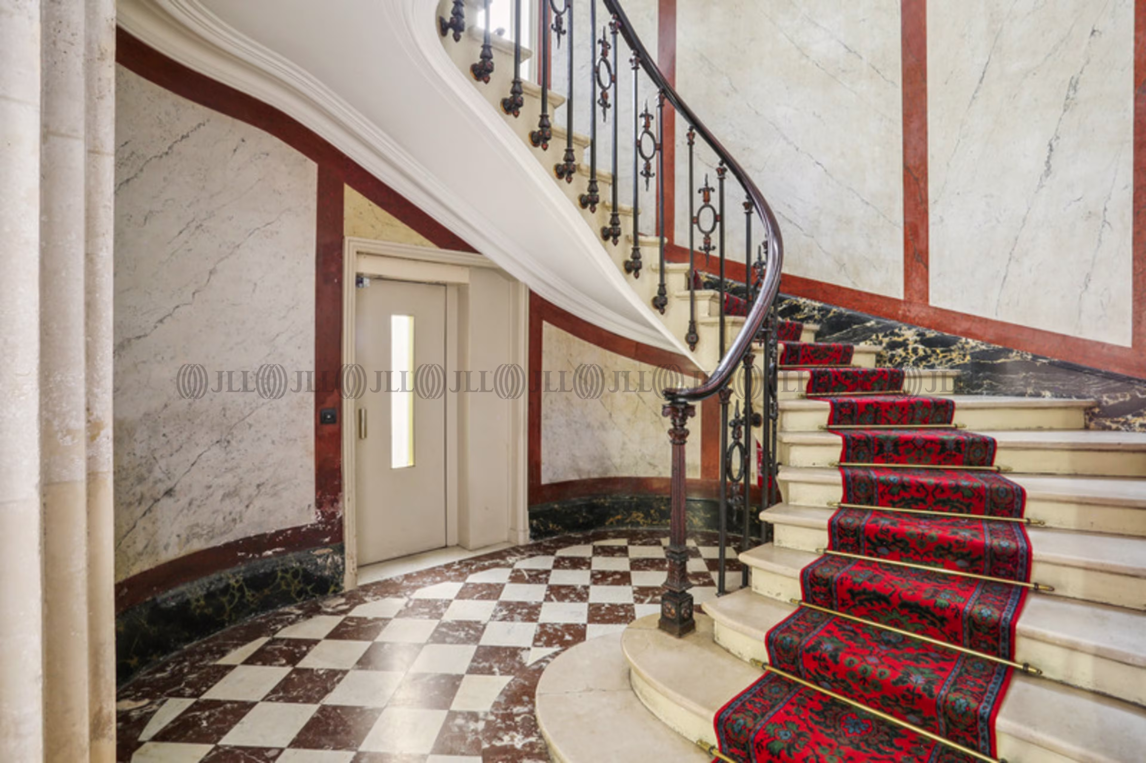 89 RUE DE MONCEAU