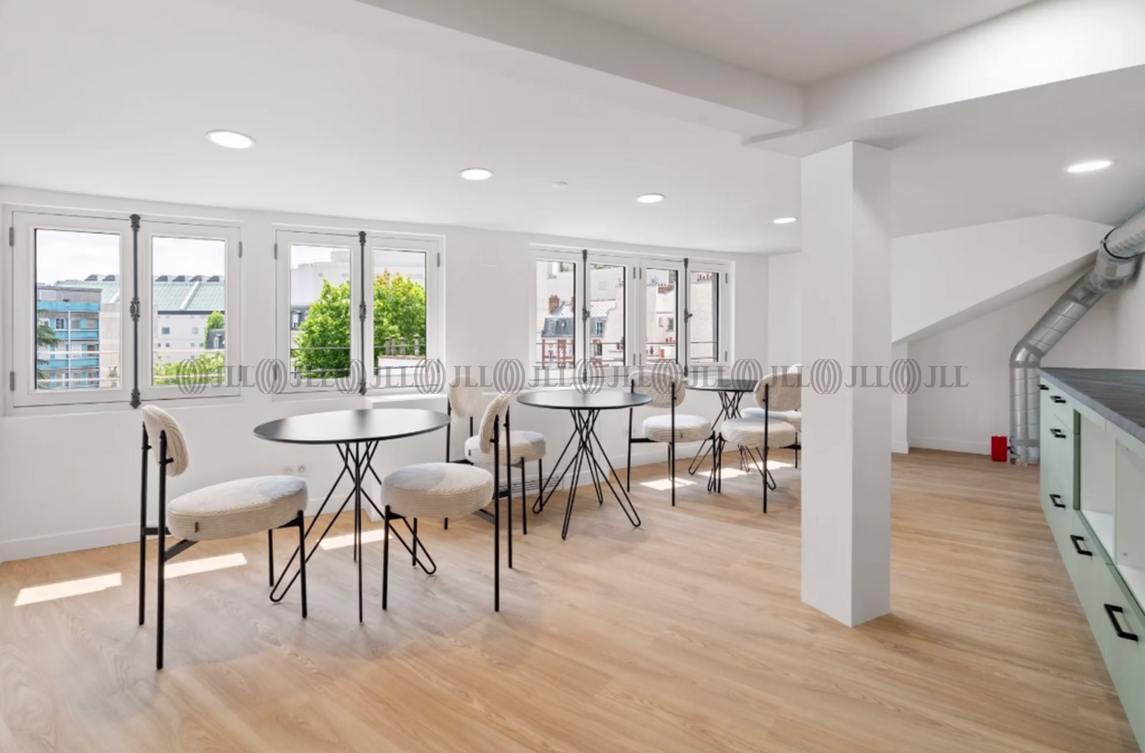 50 RUE DU FAUBOURG SAINT ANTOINE