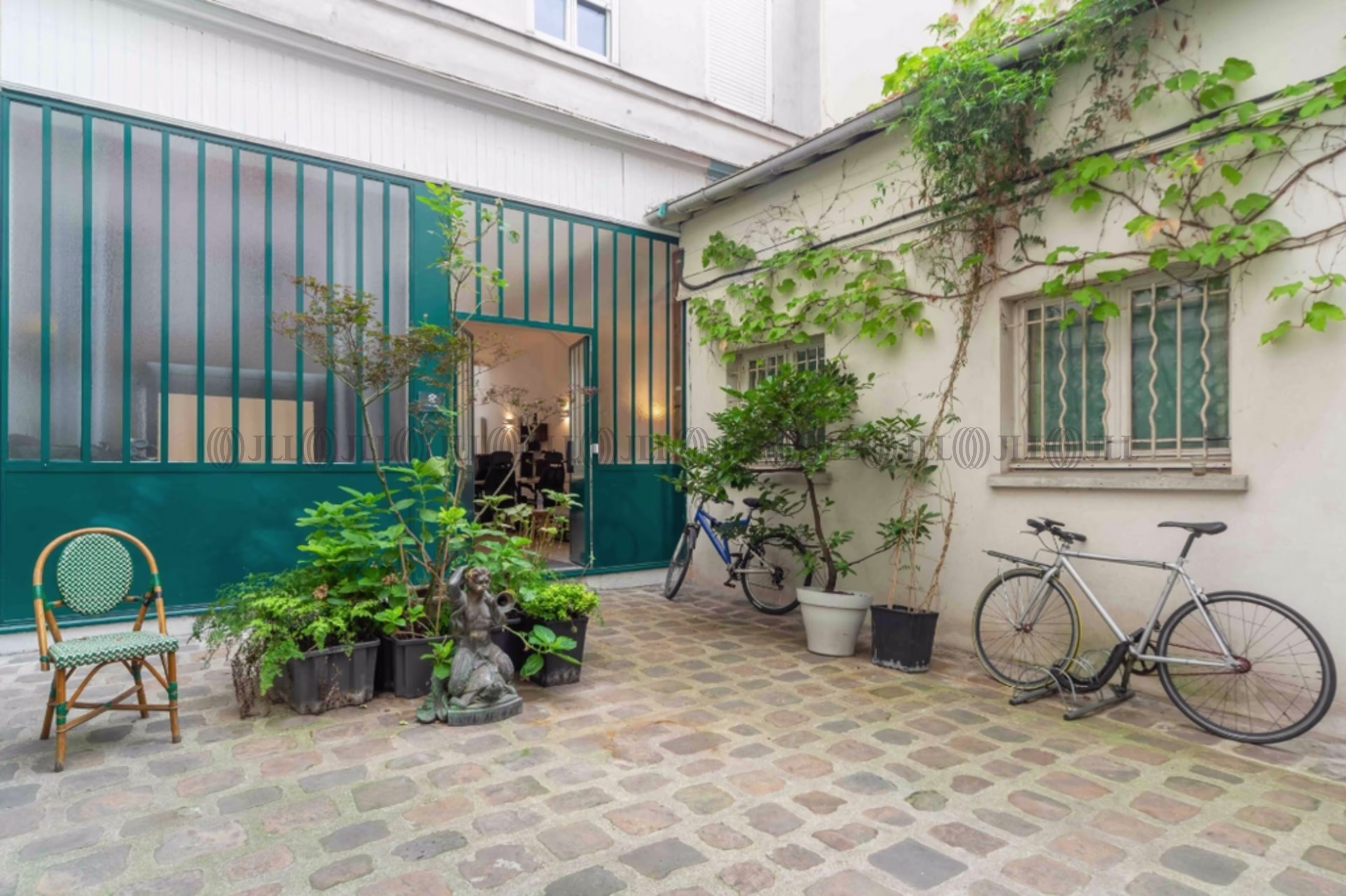 21 RUE DU FAUBOURG DU TEMPLE