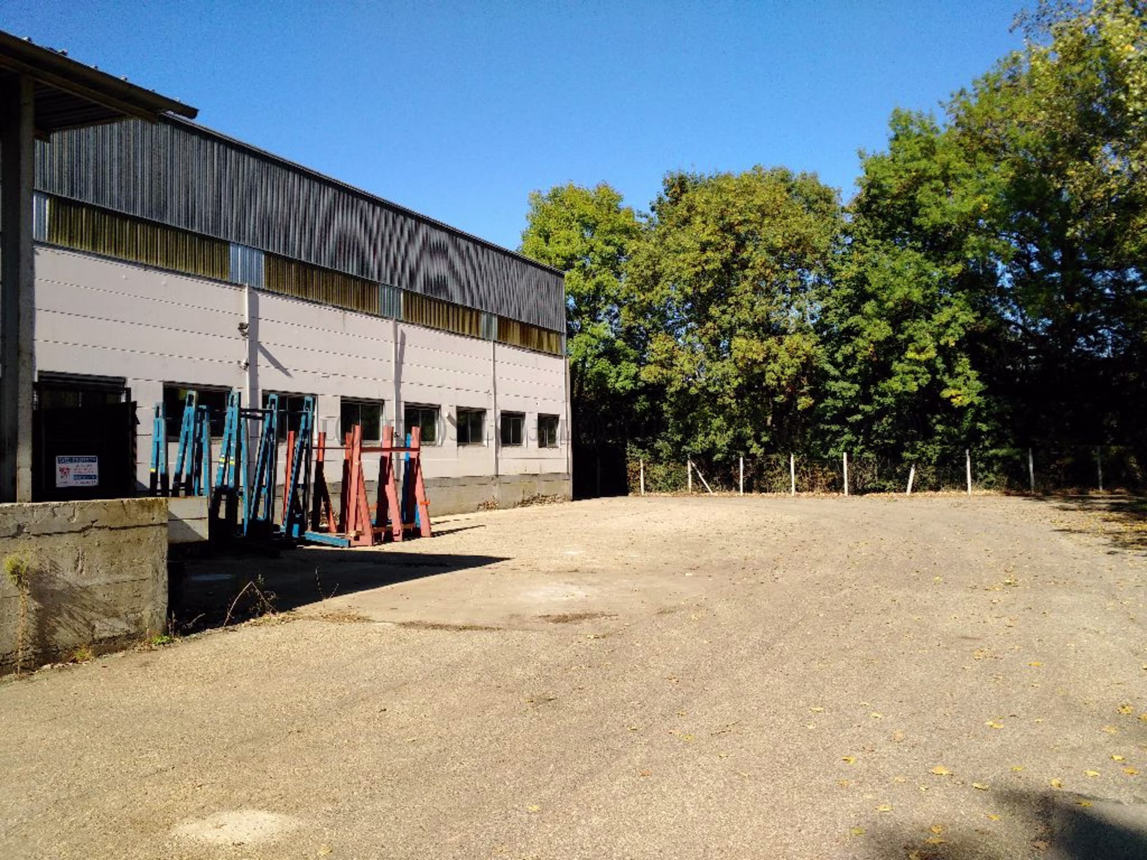  RUE DE LA DEMOCRATIE