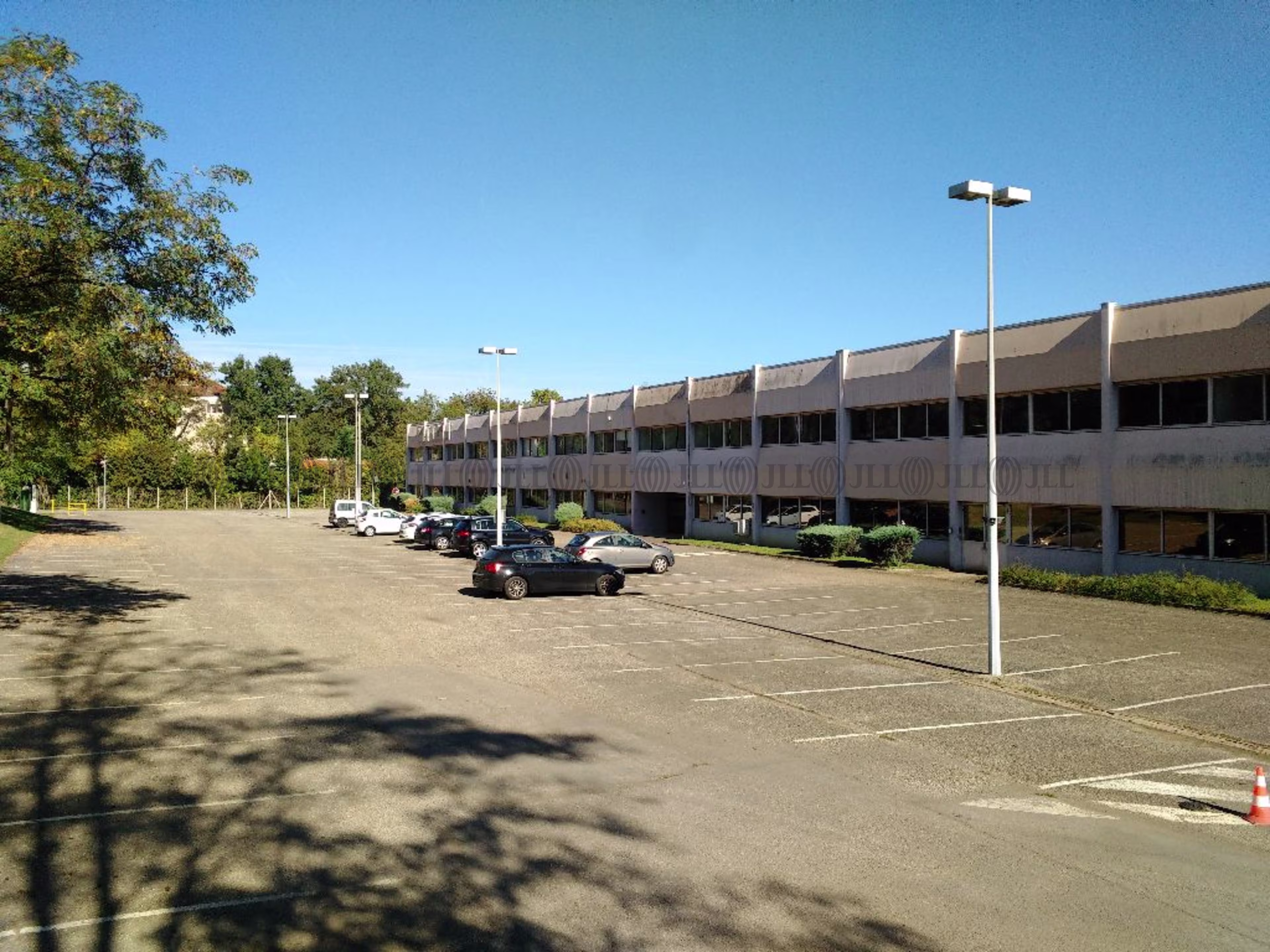  RUE DE LA DEMOCRATIE