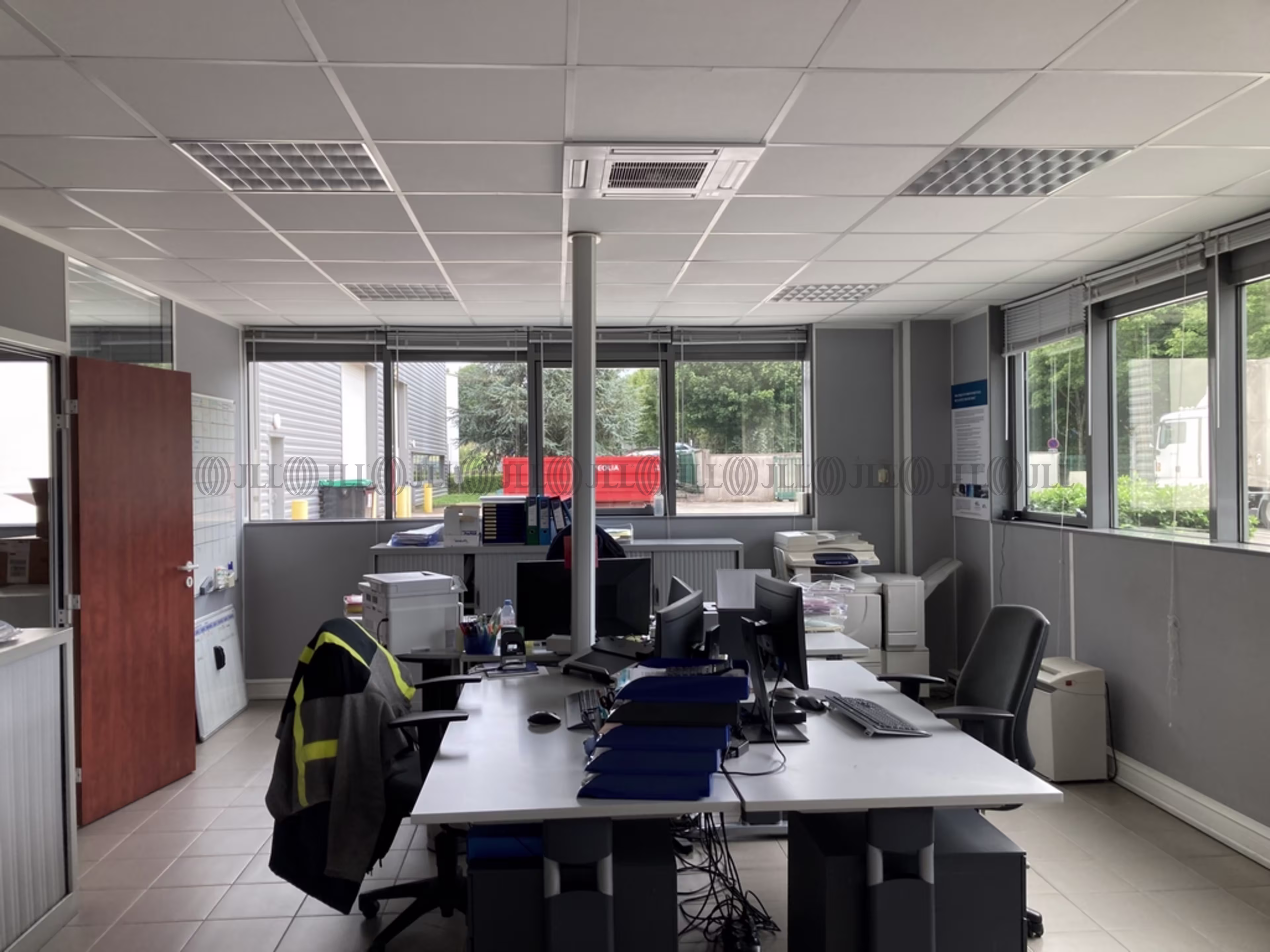 15 RUE LOUIS BLERIOT