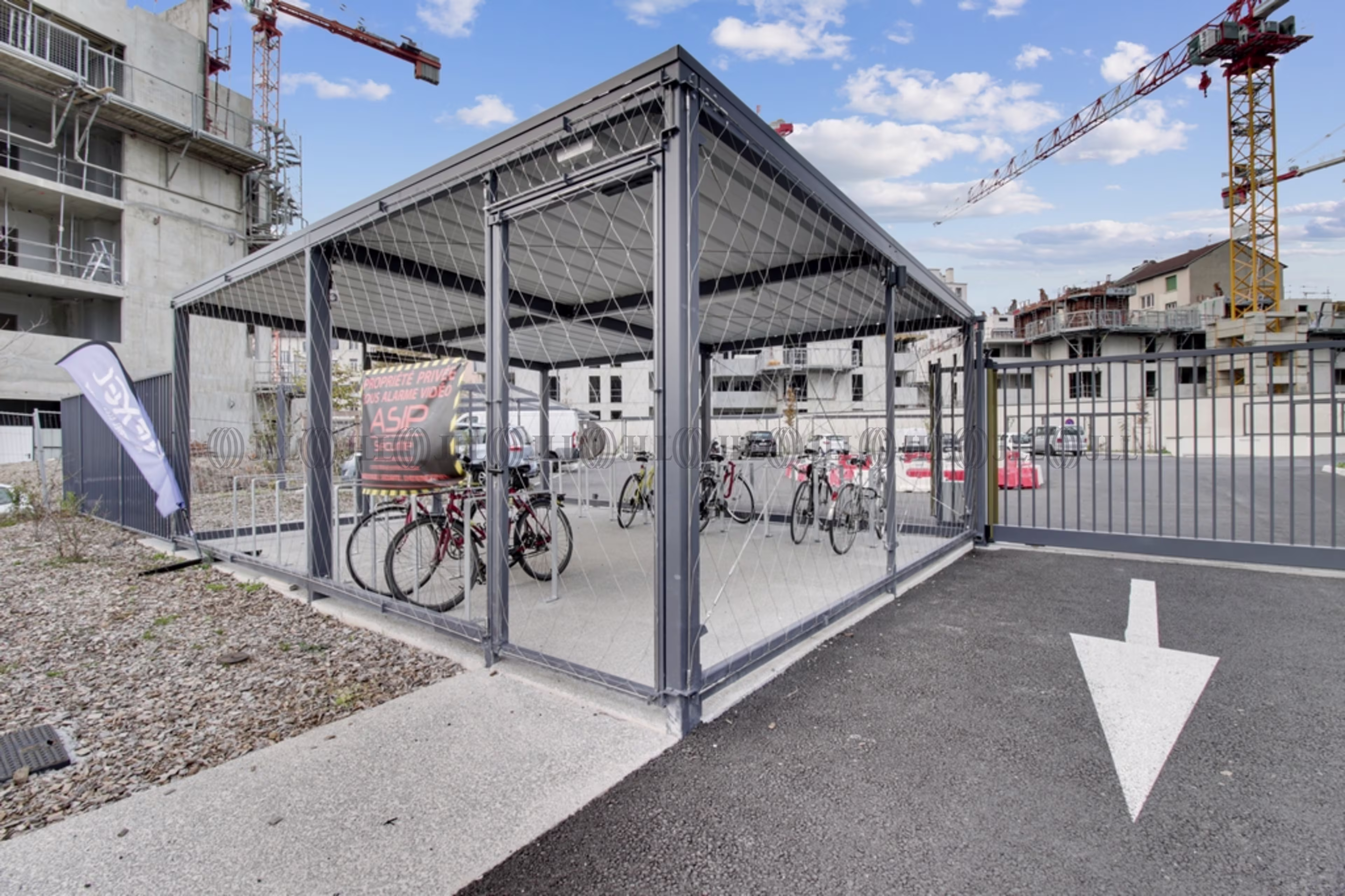 31-33 RUE PAUL DUVIVIER