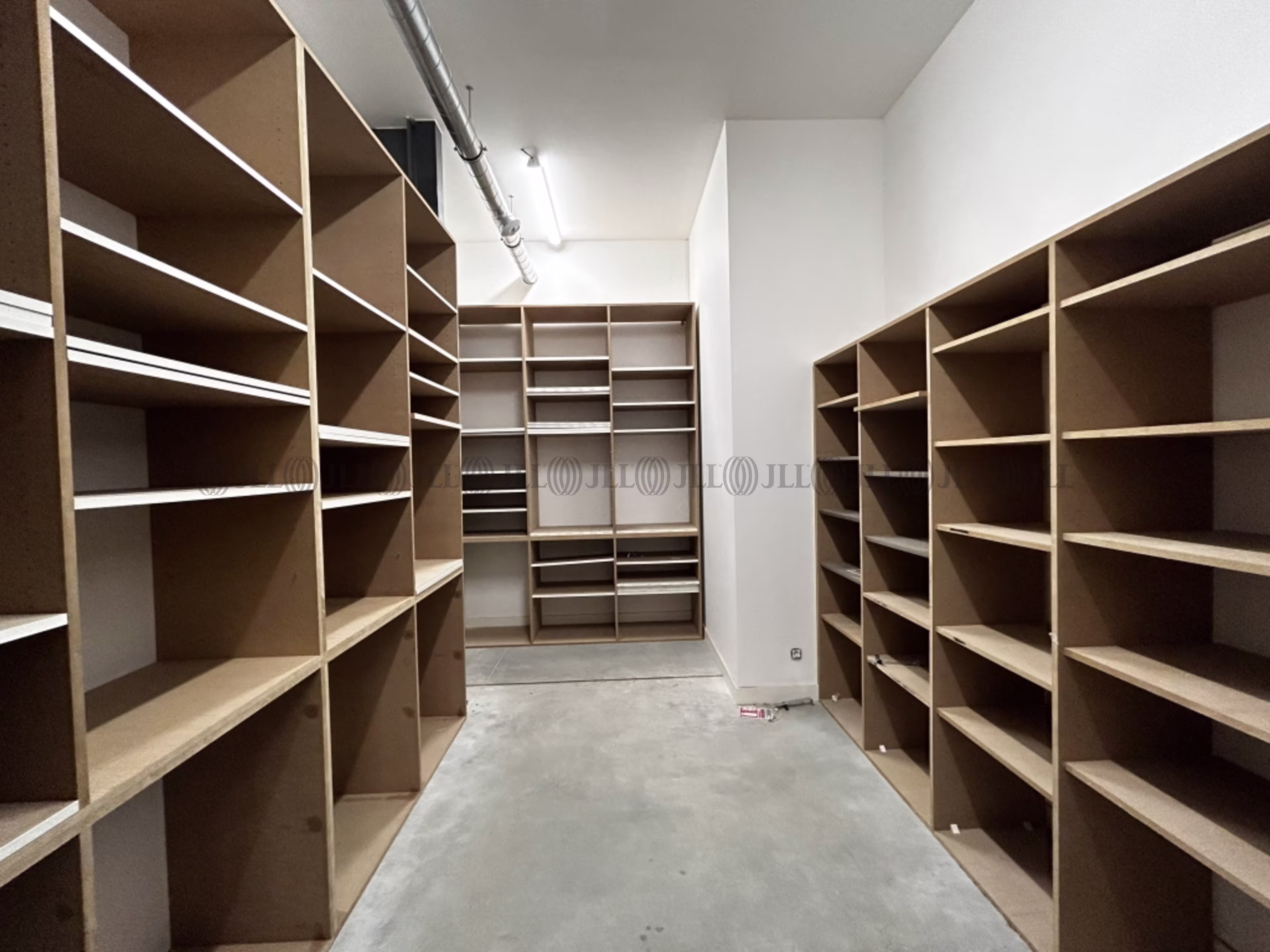 7 AVENUE DE MONTMARTIN