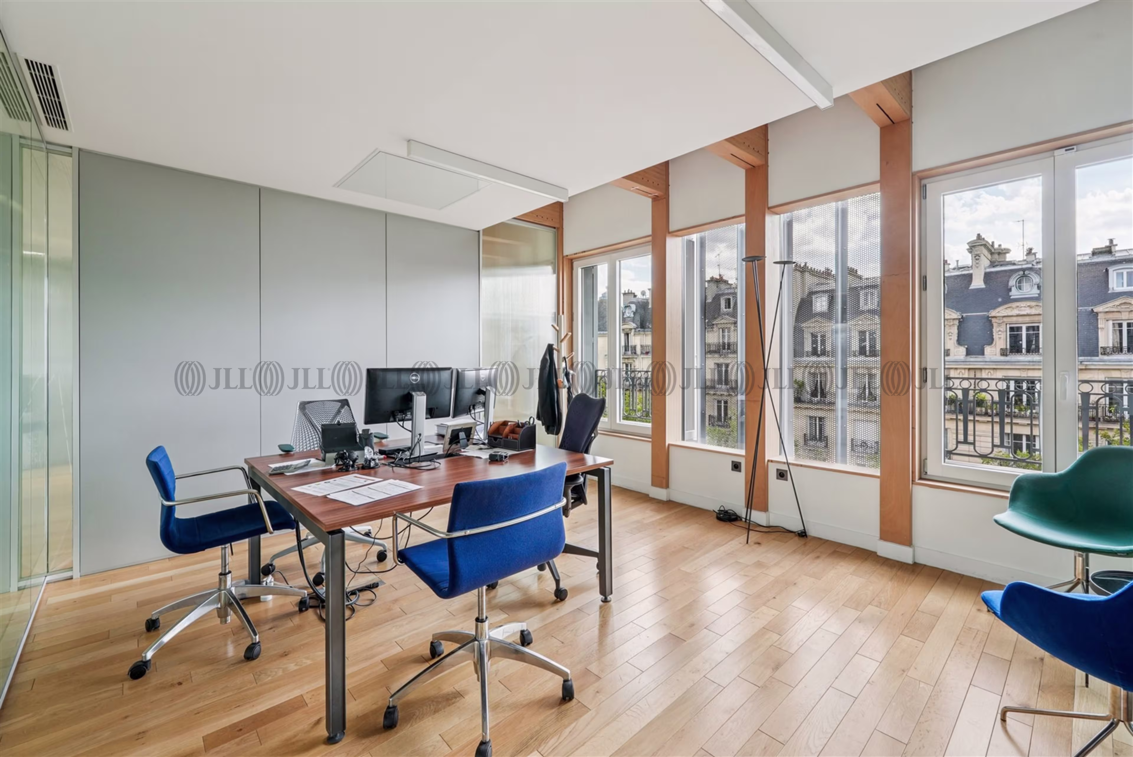 90 AVENUE DES TERNES