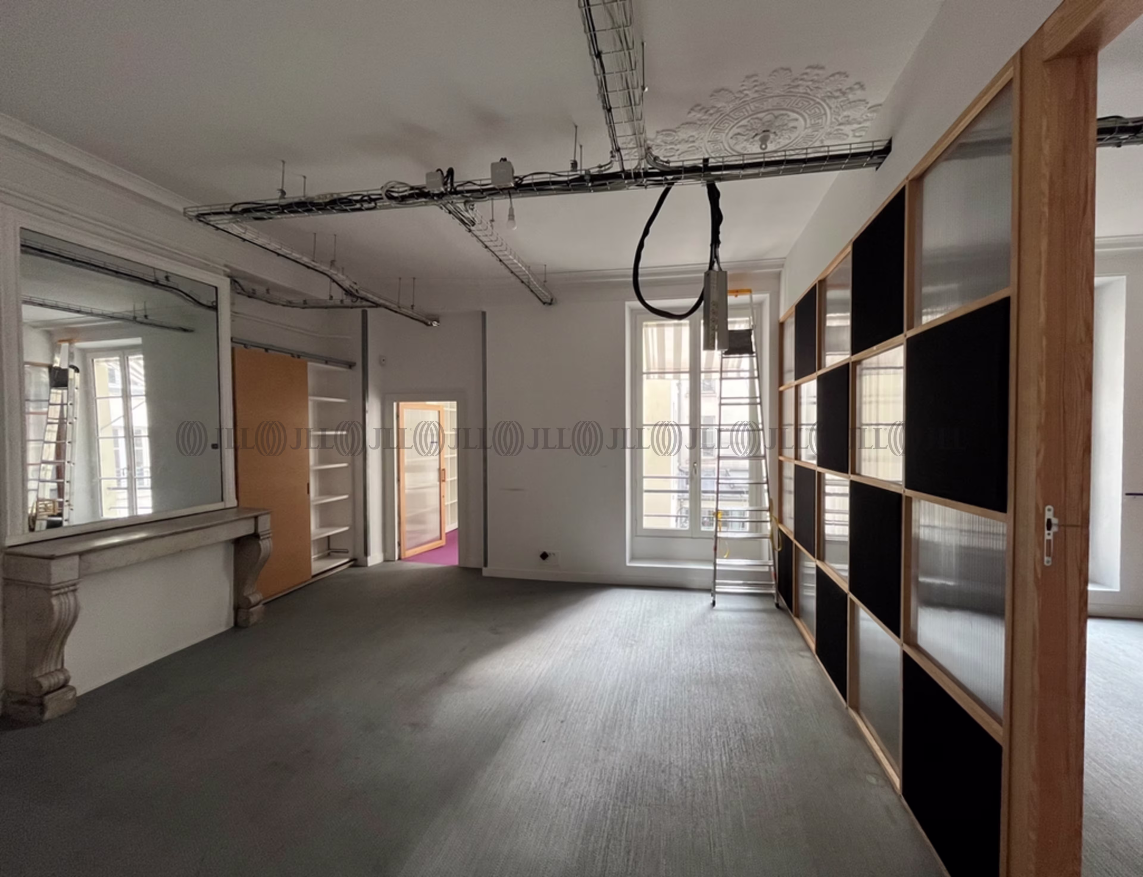 28 RUE DU SENTIER