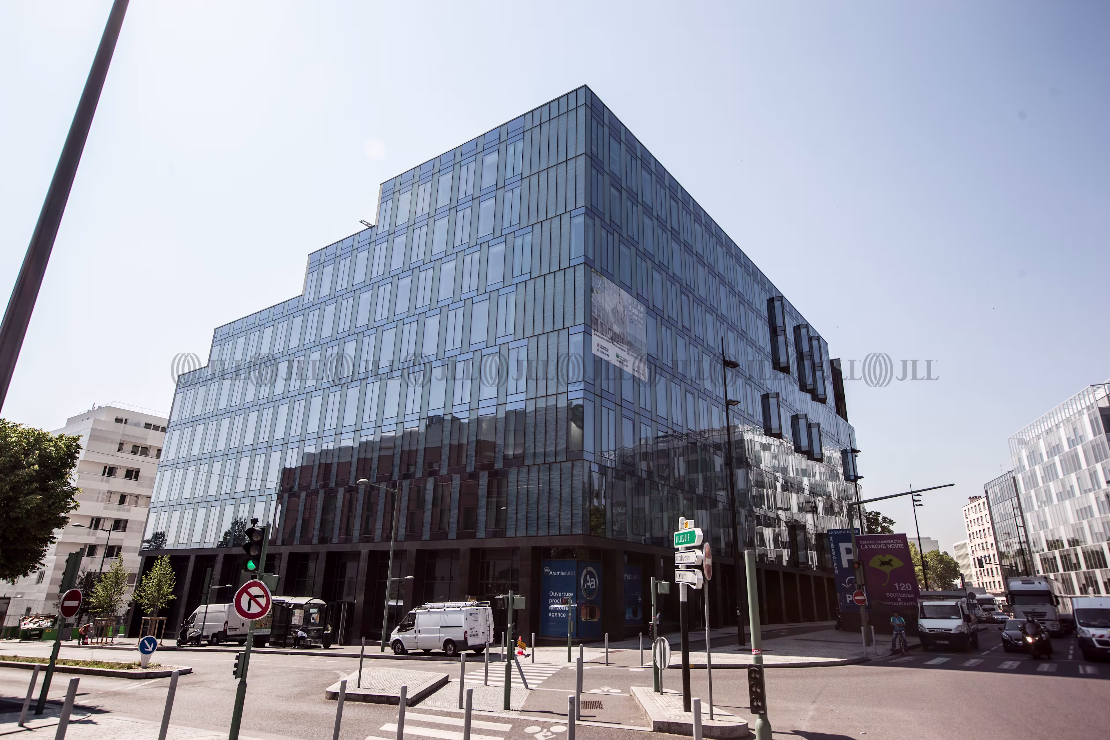 23-25 AVENUE ARISTIDE BRIAND