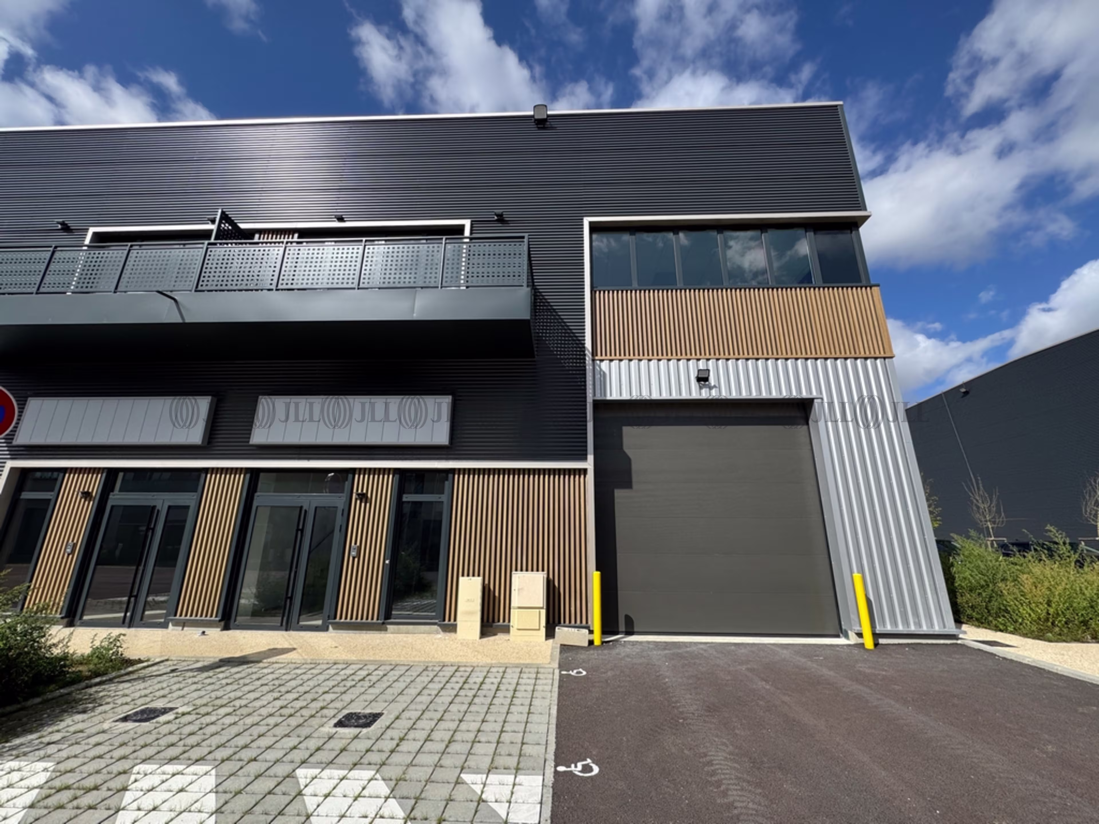 1 RUE DE LA PERSEVERANCE