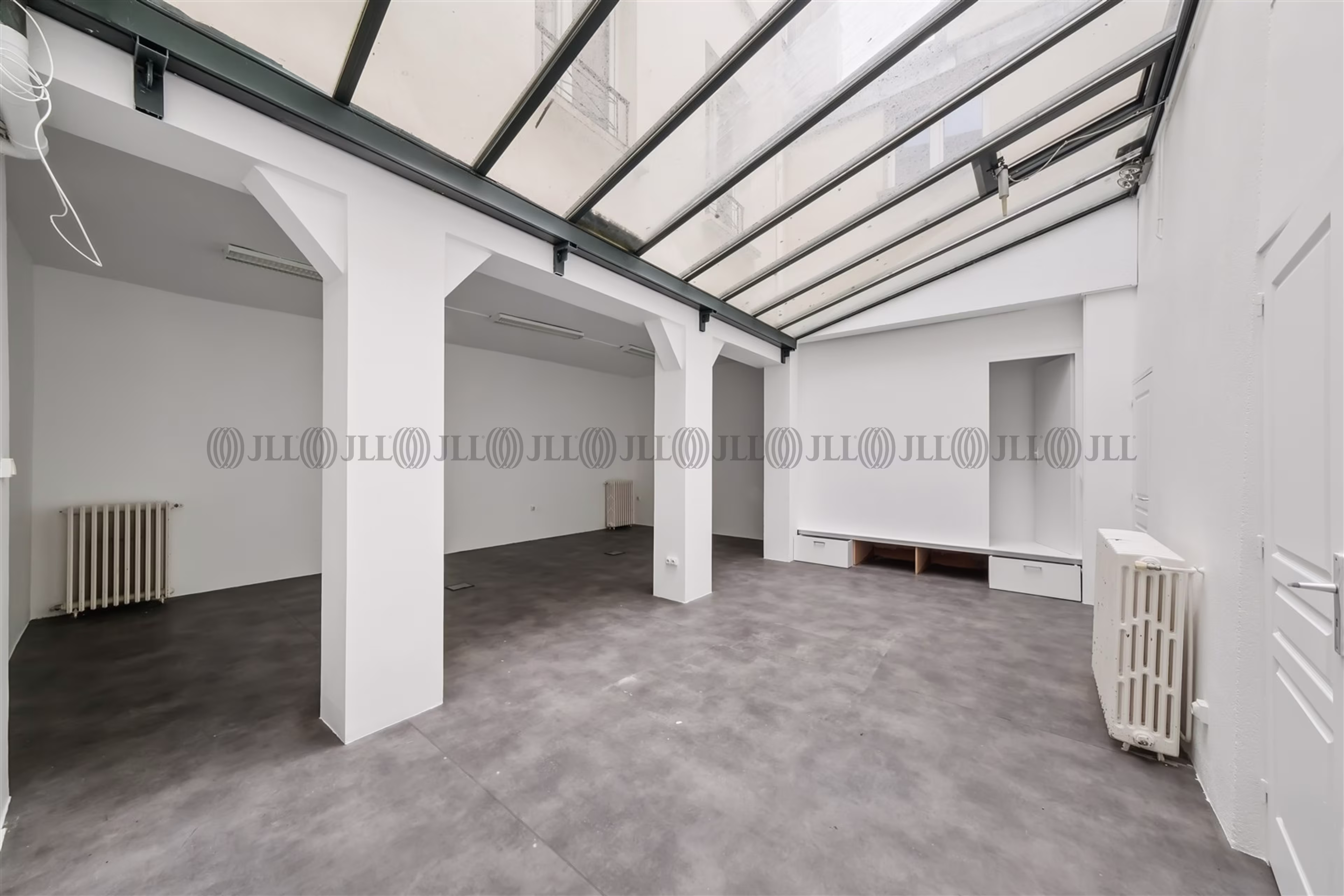 10 RUE GAMBEY