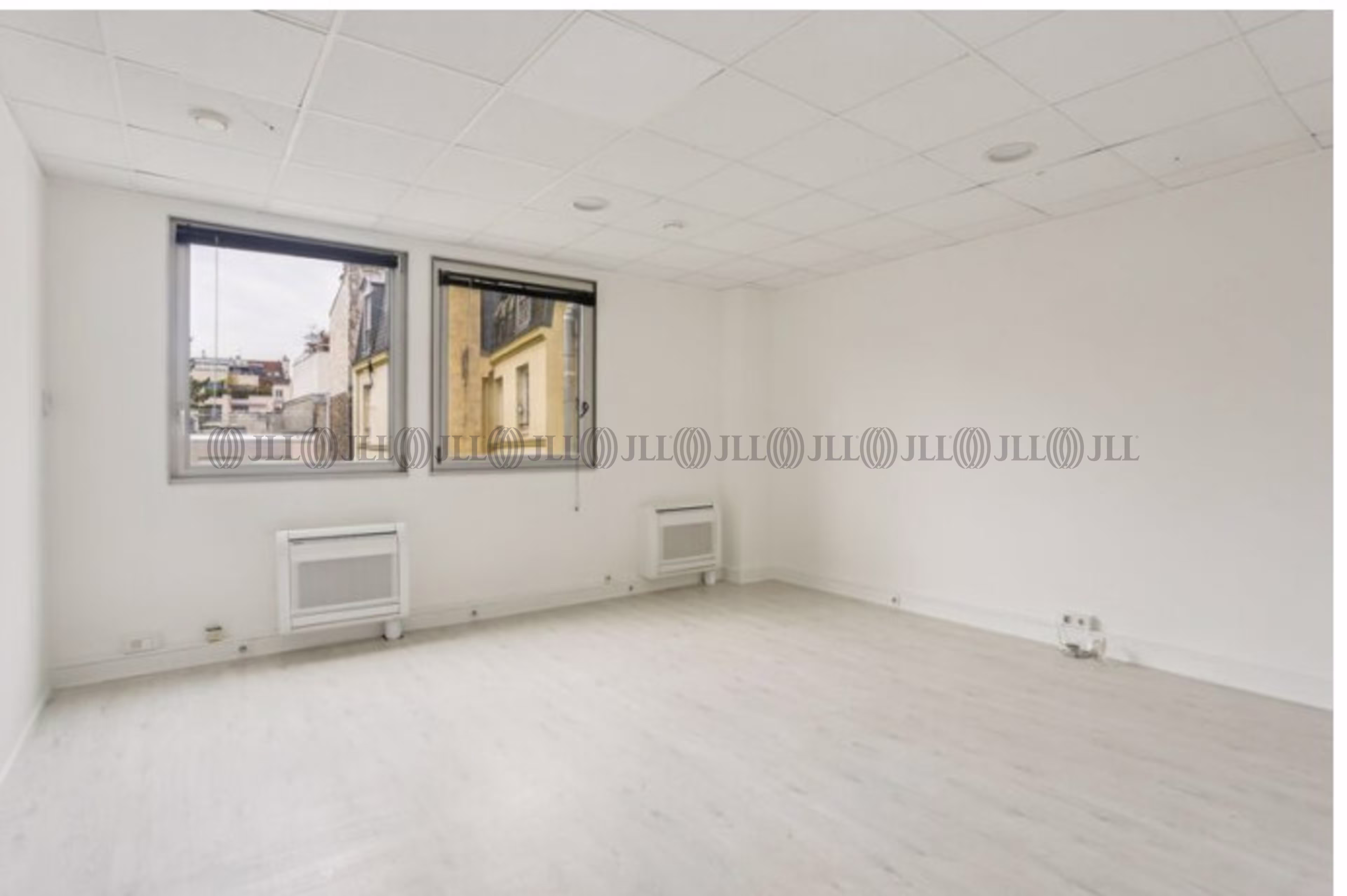 98 ROUTE DE LA REINE