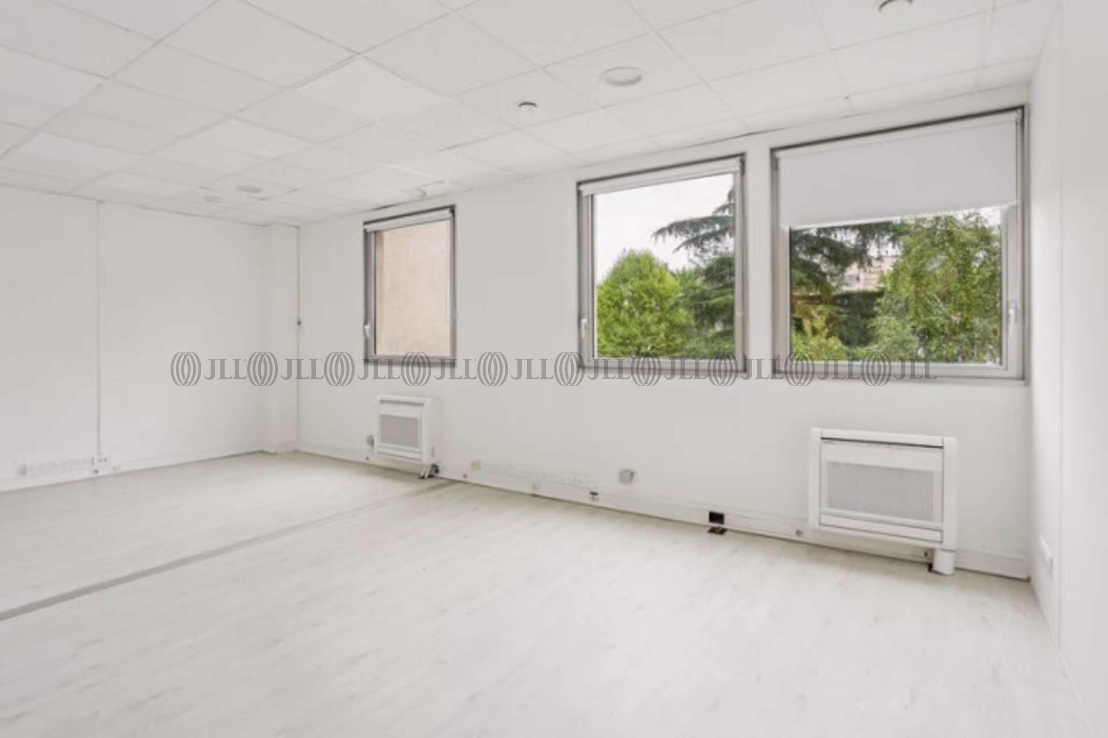 98 ROUTE DE LA REINE