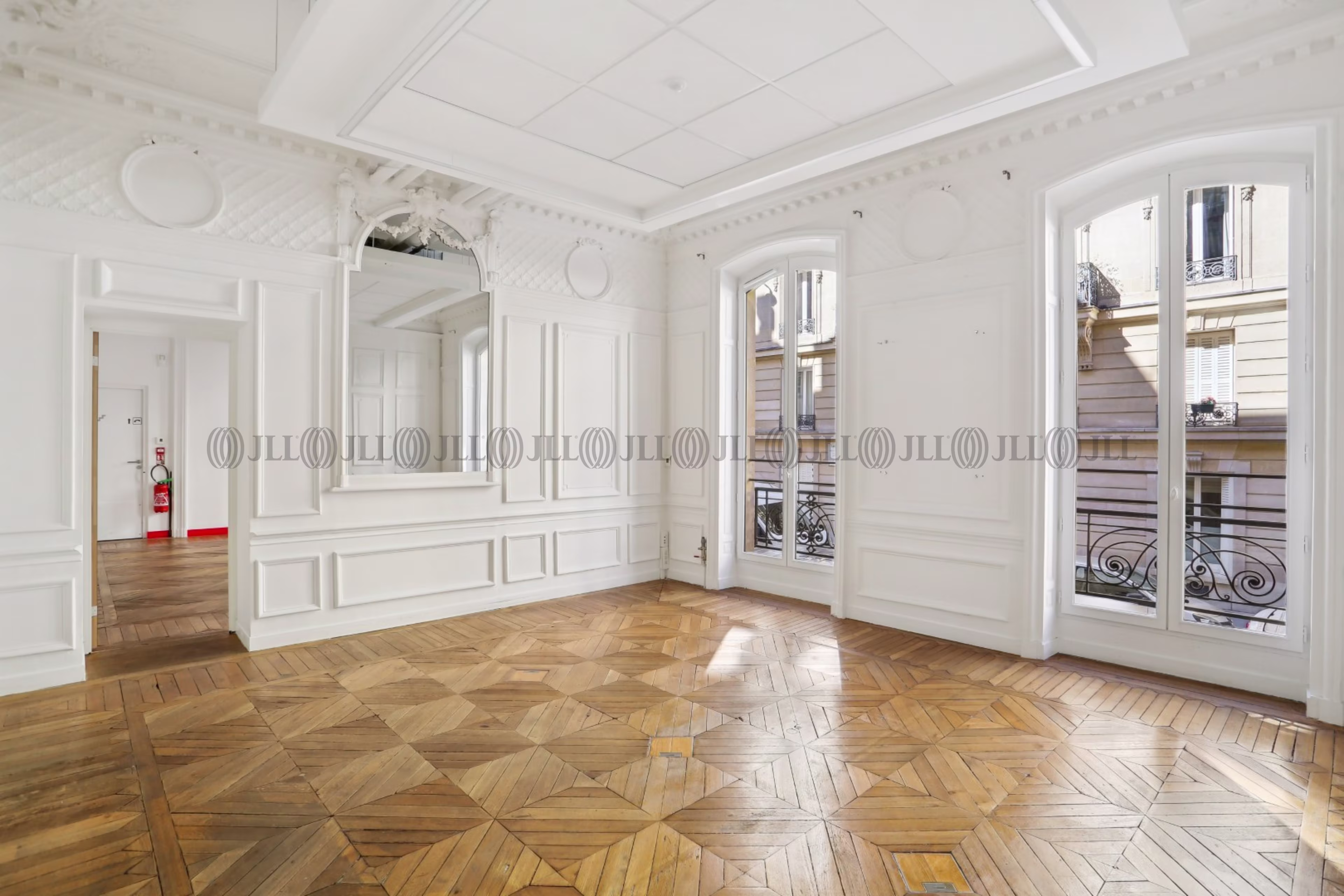 15-17 RUE DE BUCAREST