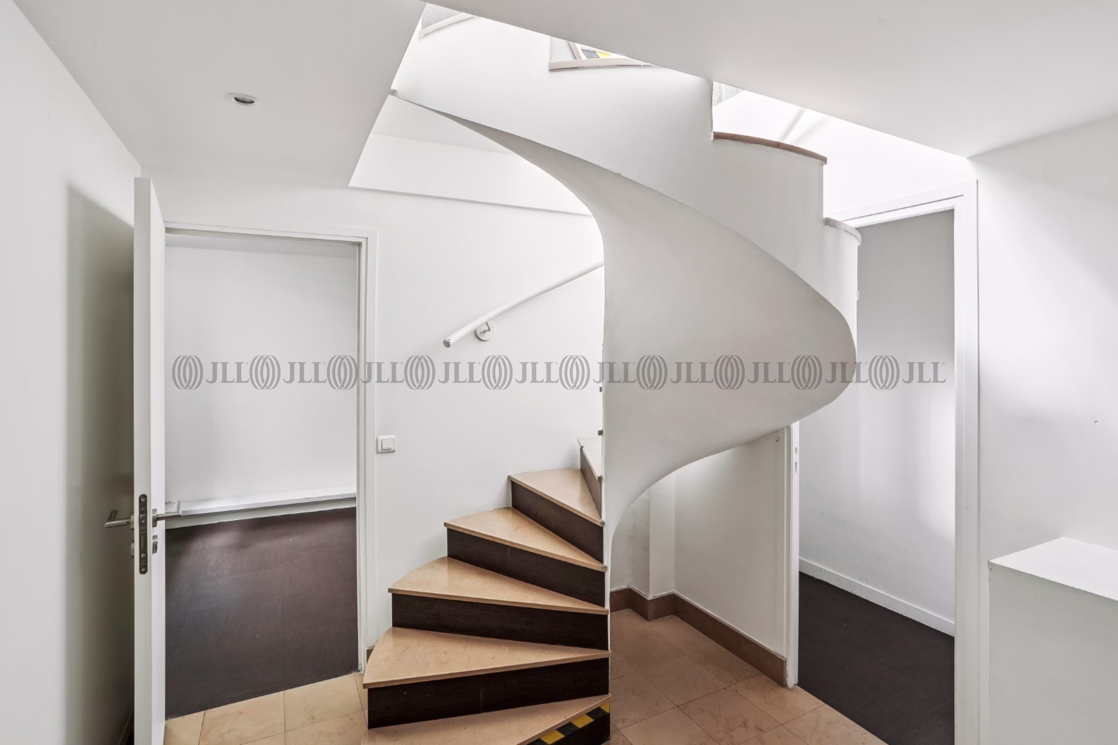 11 RUE ERNEST PSICHARI