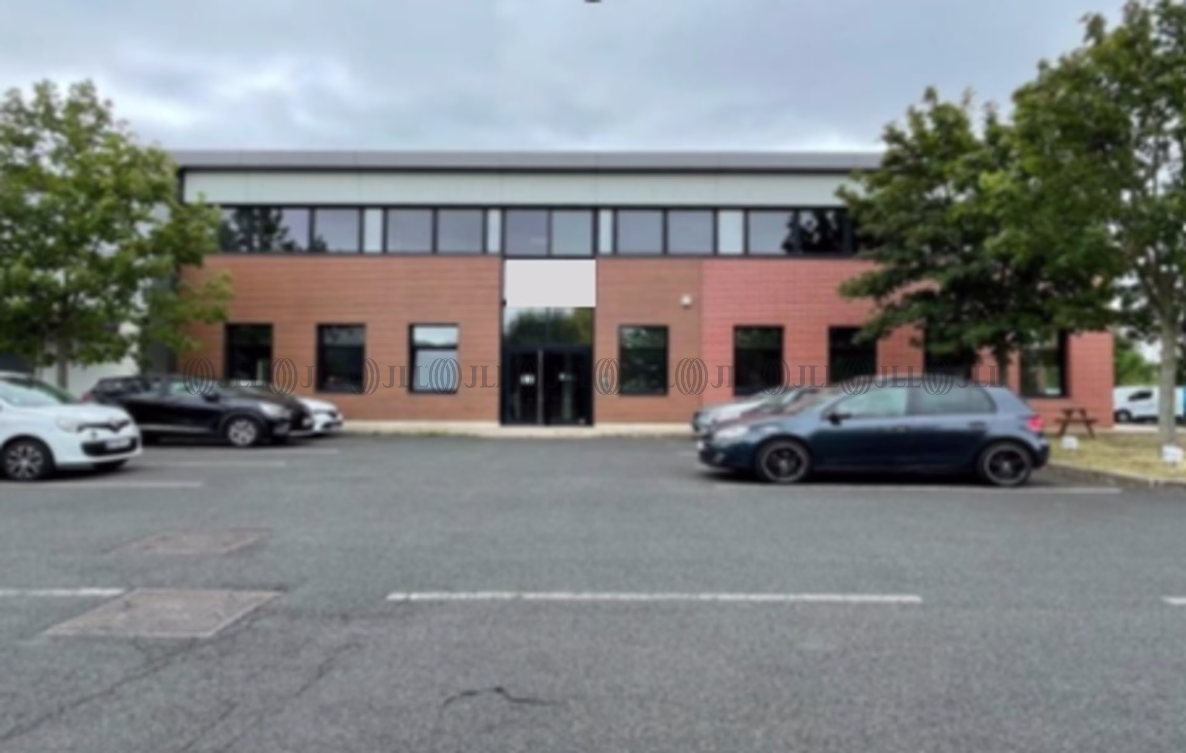 10 RUE DU COMMANDANT D'ESTIENNE D'ORVES