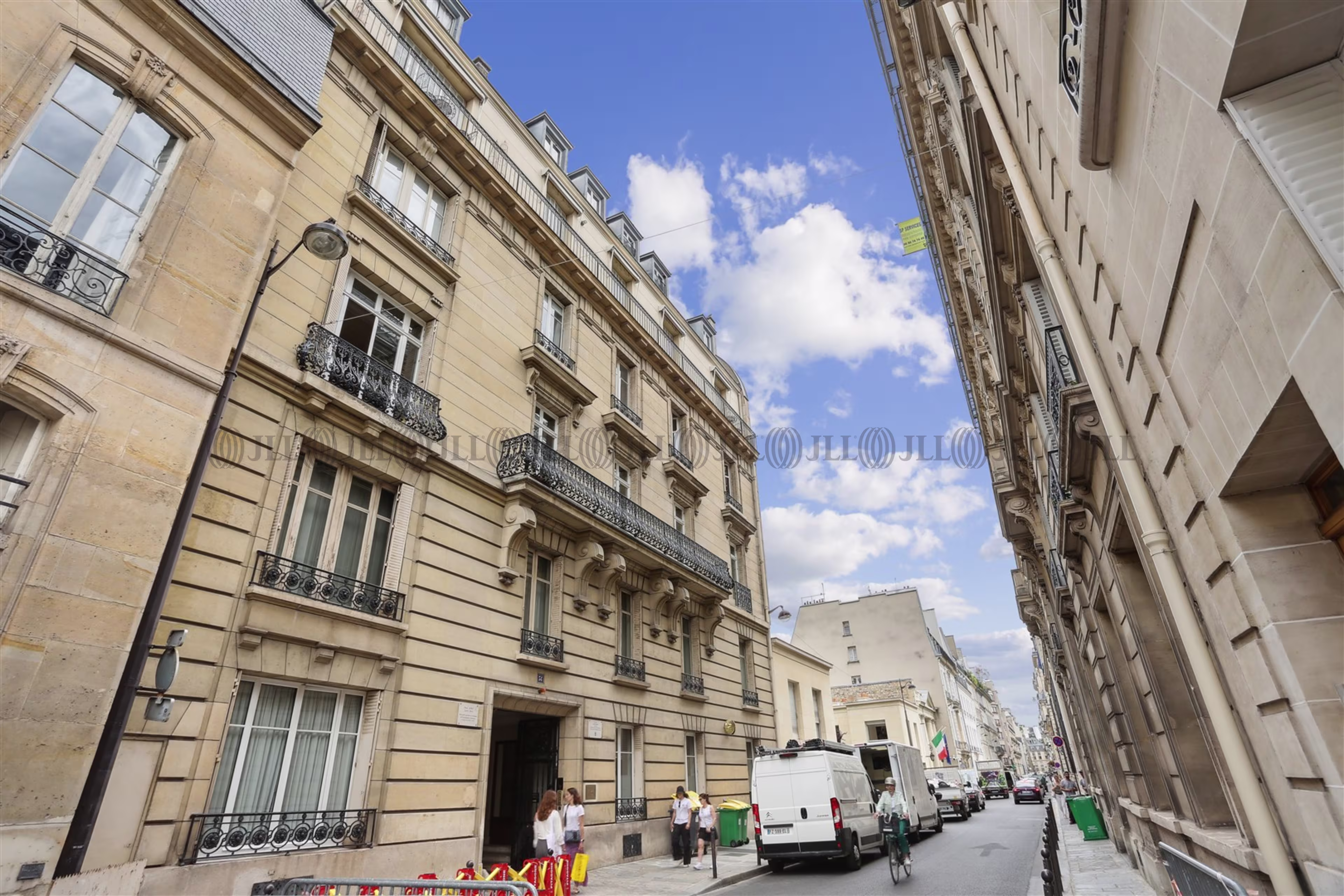 54 RUE DE VARENNE