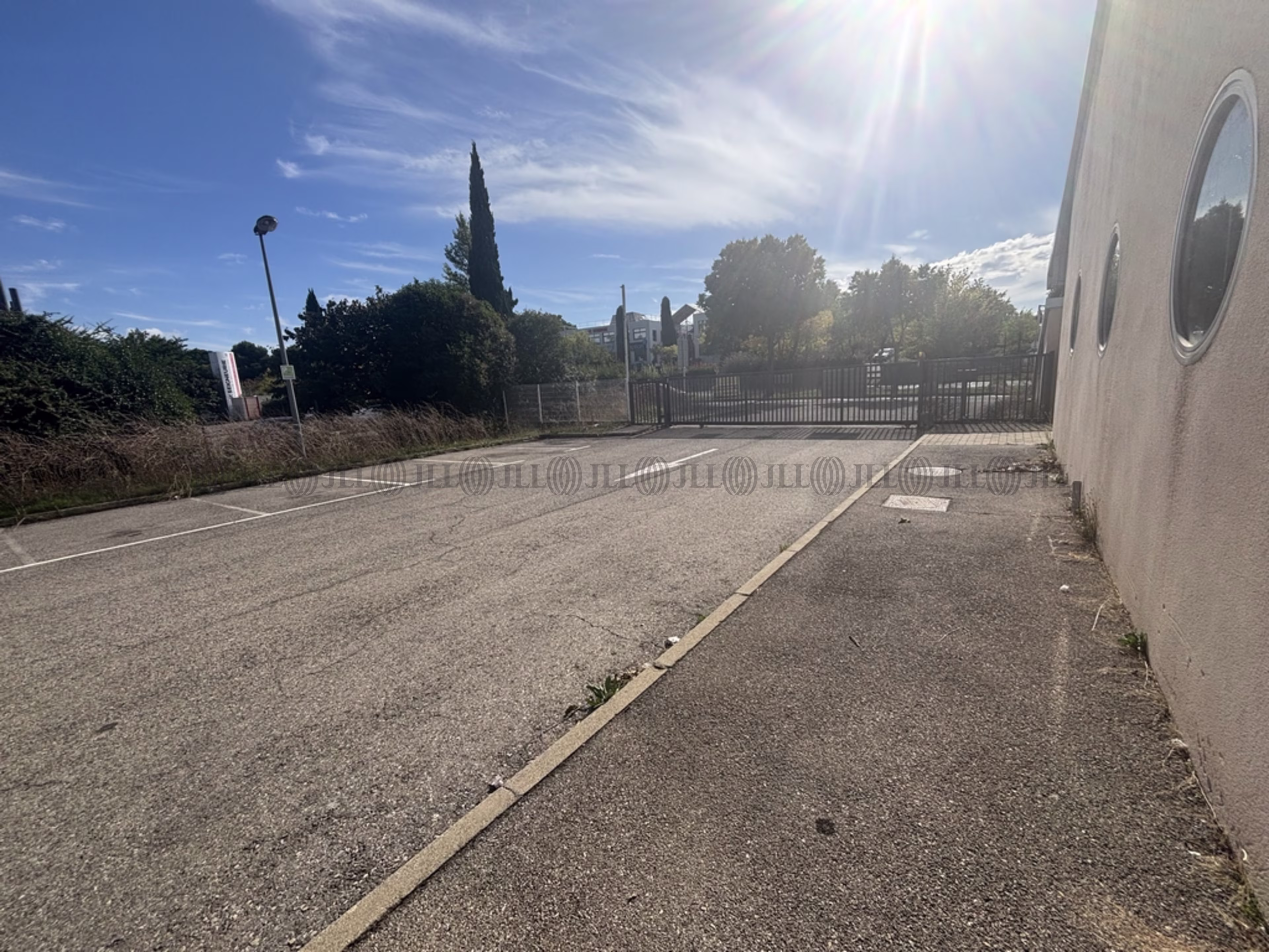 135 RUE CLAUDE NICOLAS LEDOUX