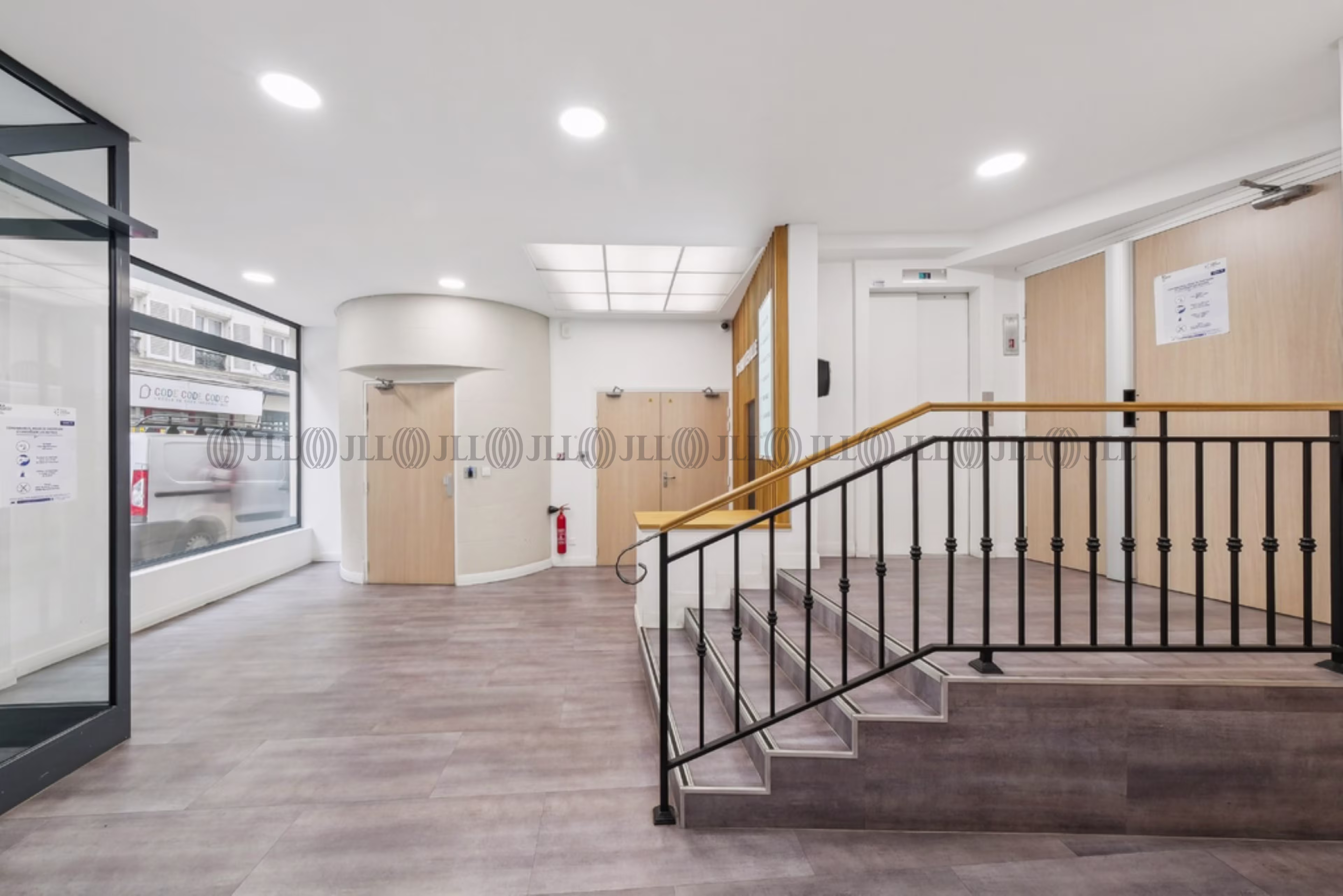 18 RUE D'HAUTEVILLE