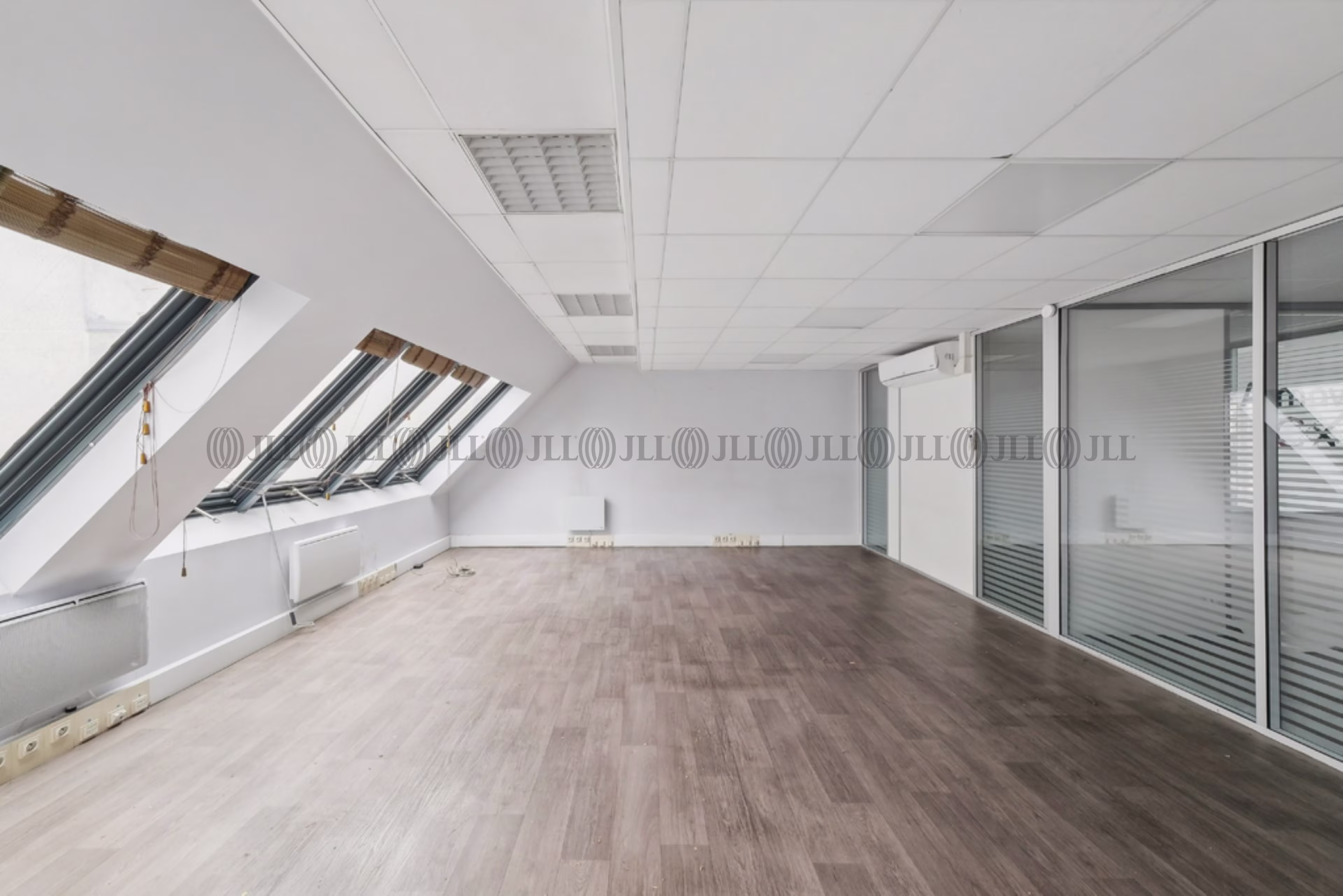 18 RUE D'HAUTEVILLE