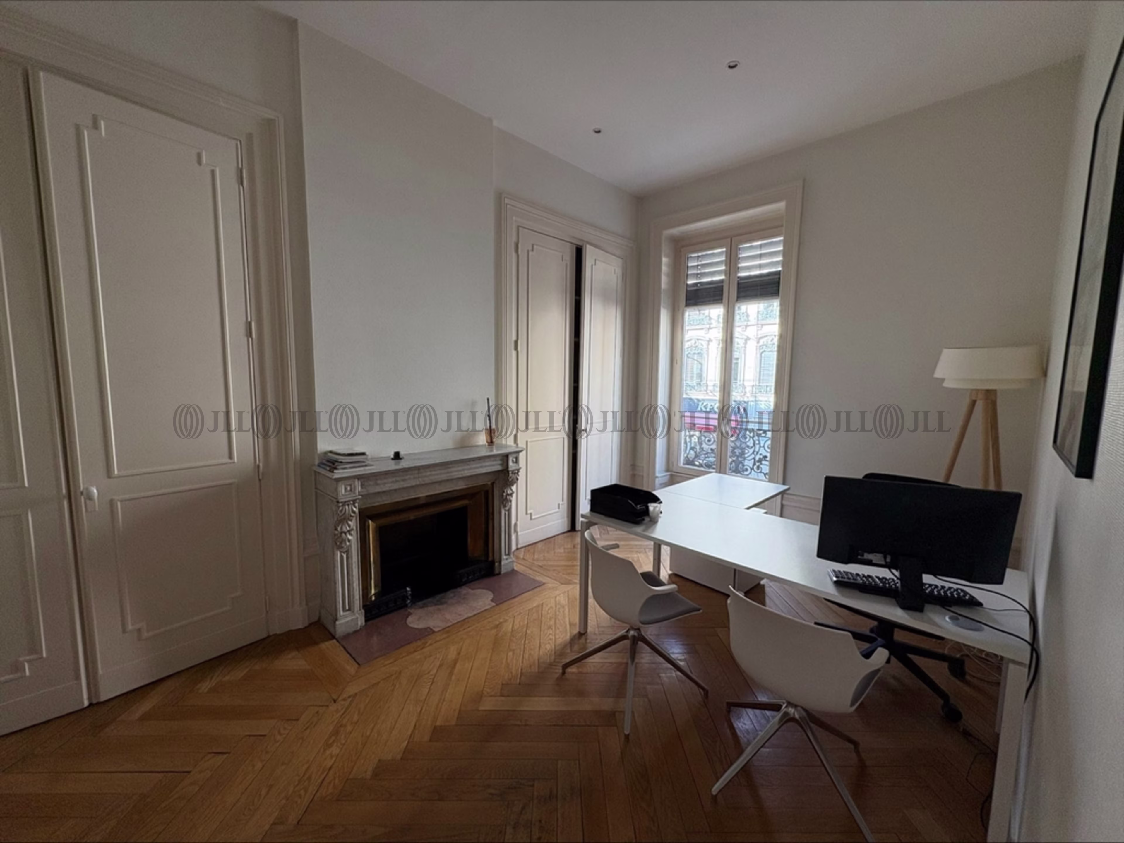 17 RUE DE LA REPUBLIQUE