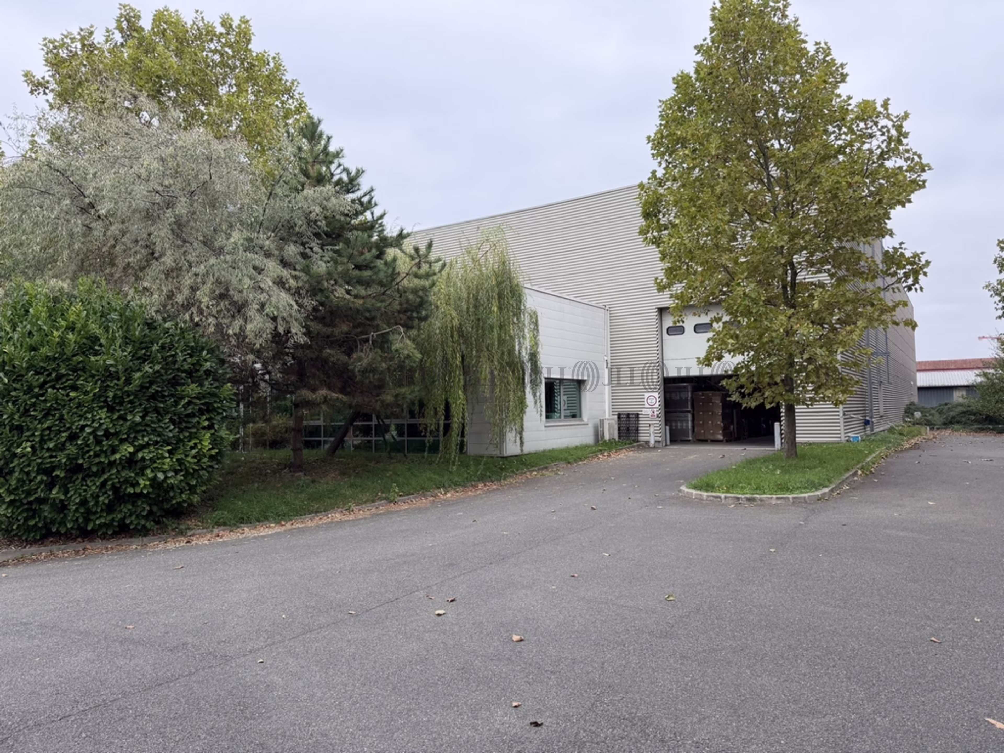 3 RUE JACQUELINE AURIOL