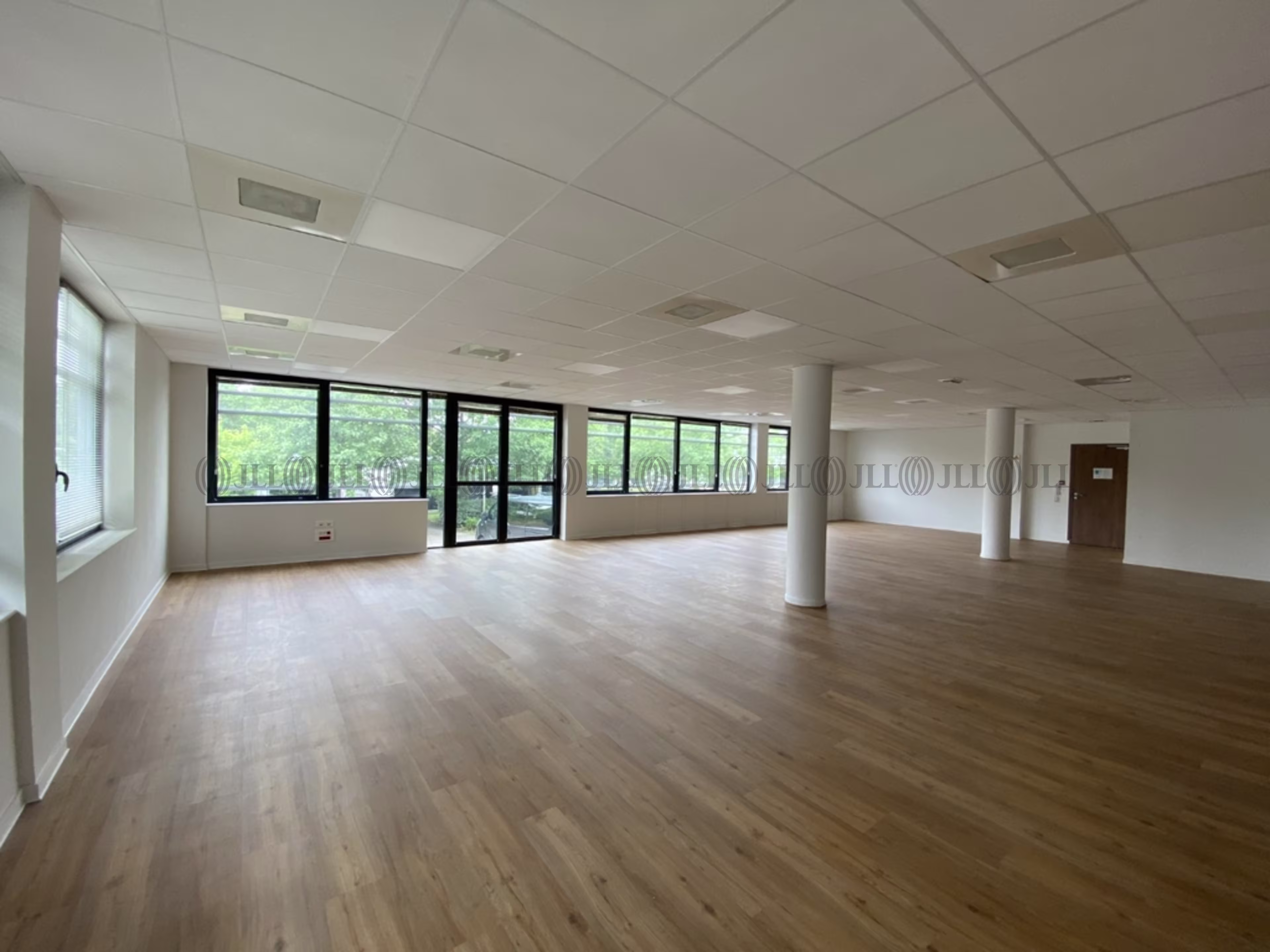 8 PLACE BERTHE MORISOT