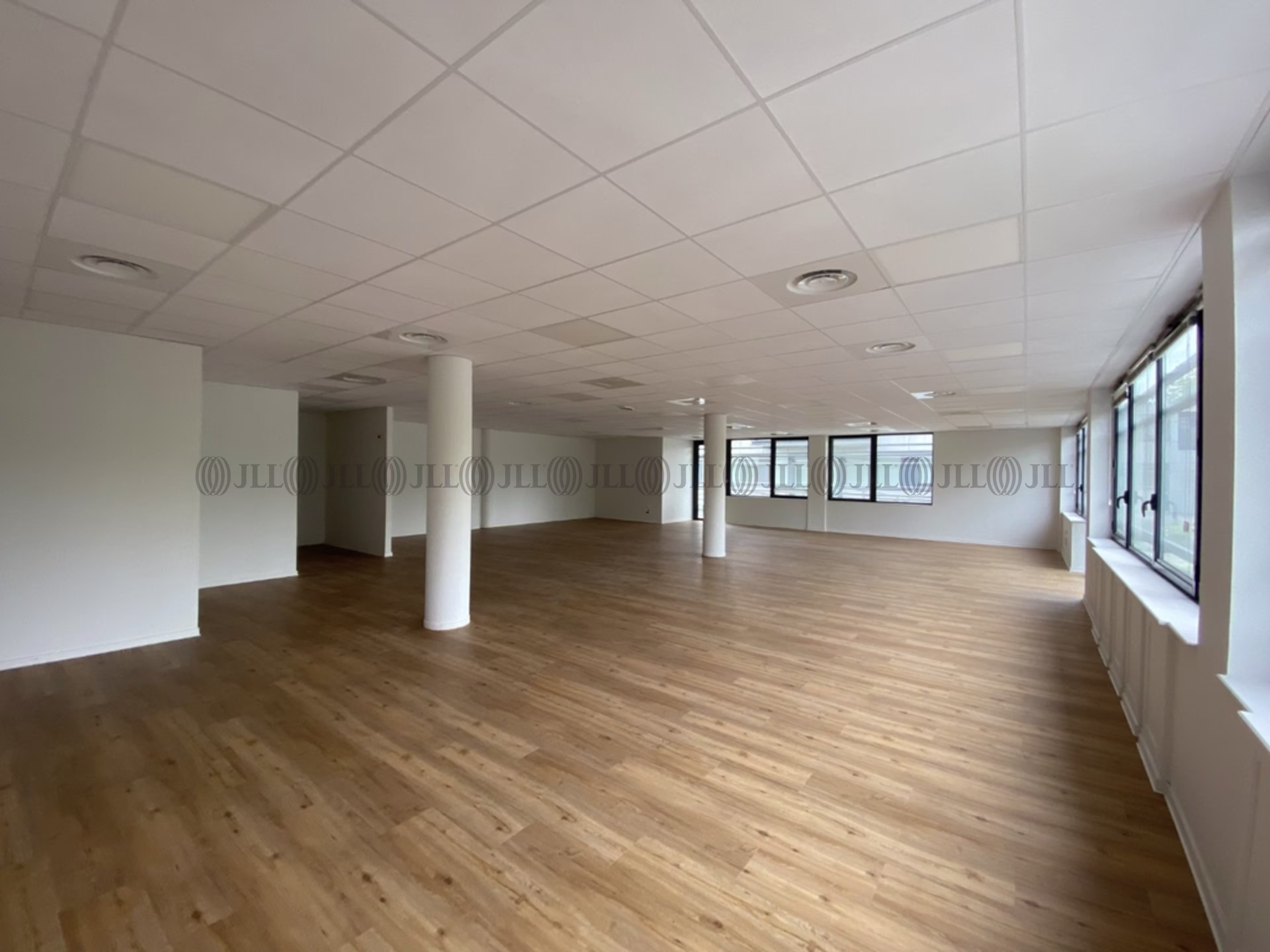 8 PLACE BERTHE MORISOT