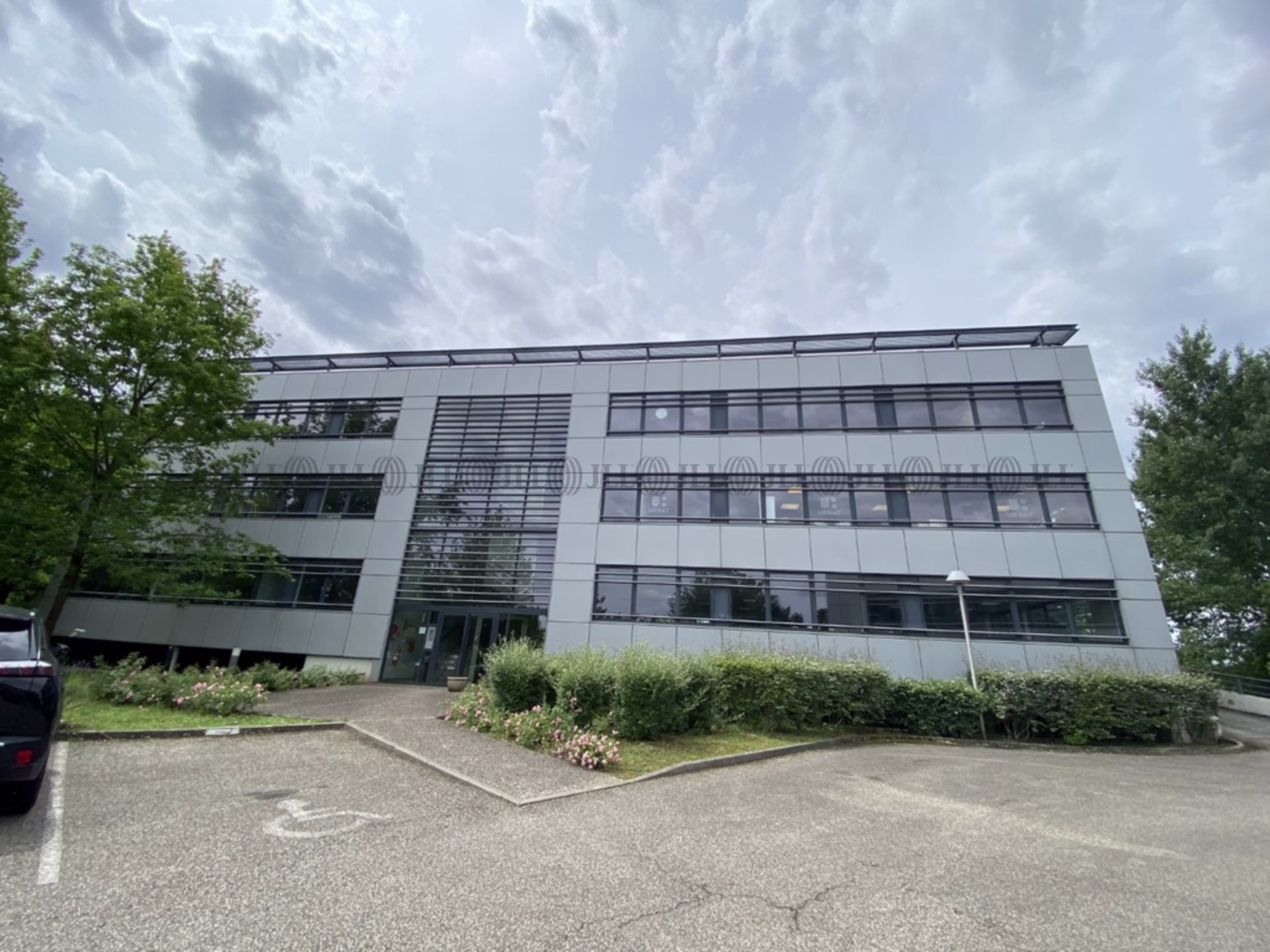 6 PLACE BERTHE MORISOT