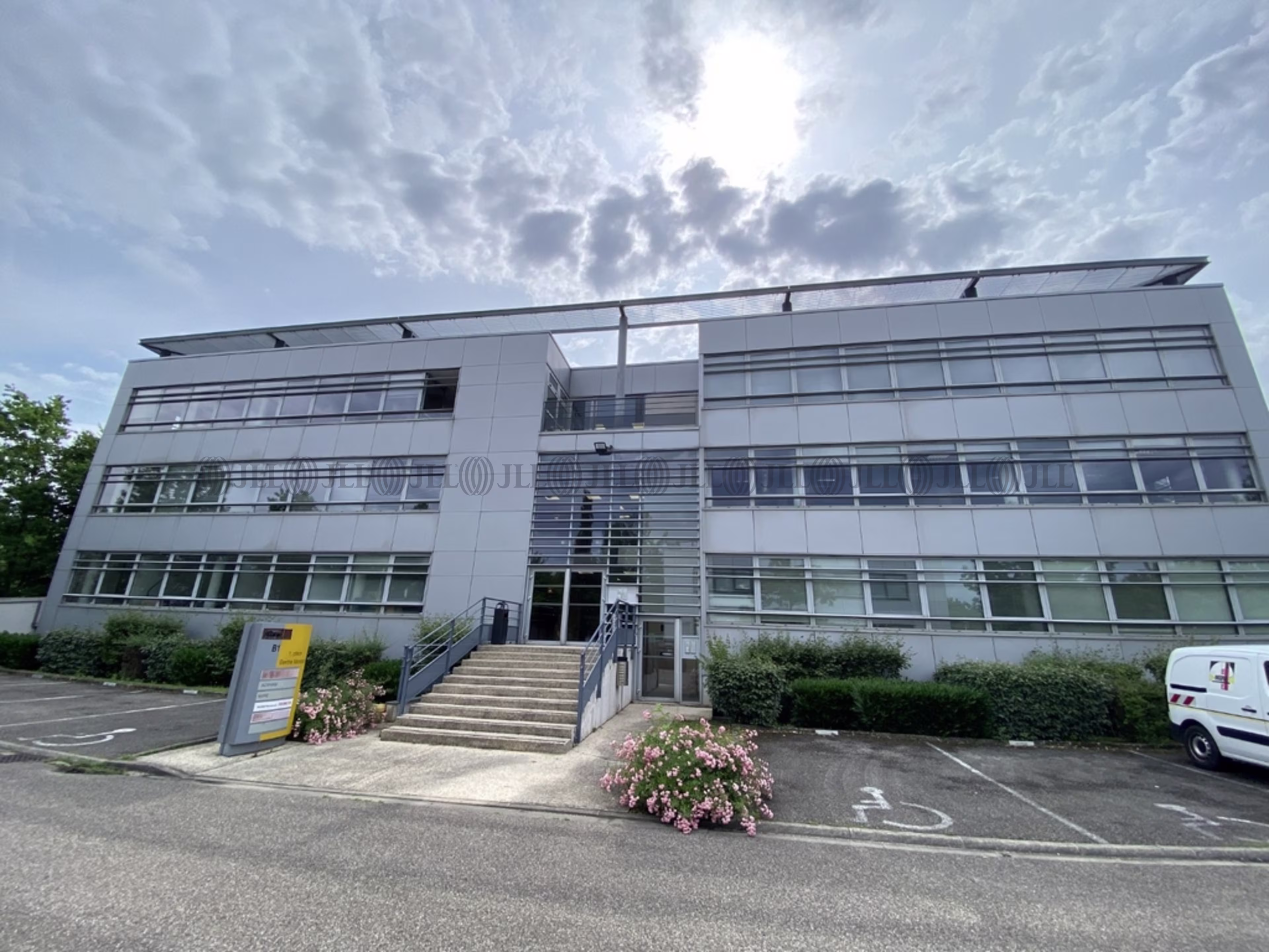 1 PLACE BERTHE MORISOT